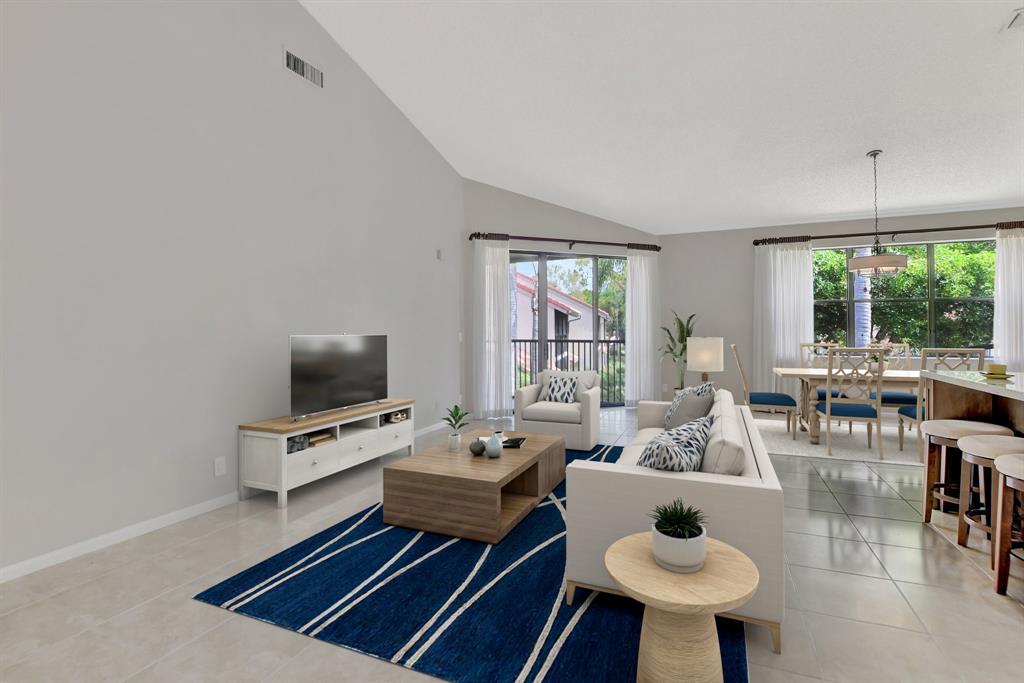 Photo for 5801 Coach House Circle, Unit E, Boca Raton, FL 33486 - Listing #FX-10436780 5801 Coach House Circle, Unit E, Boca Raton, FL 33486