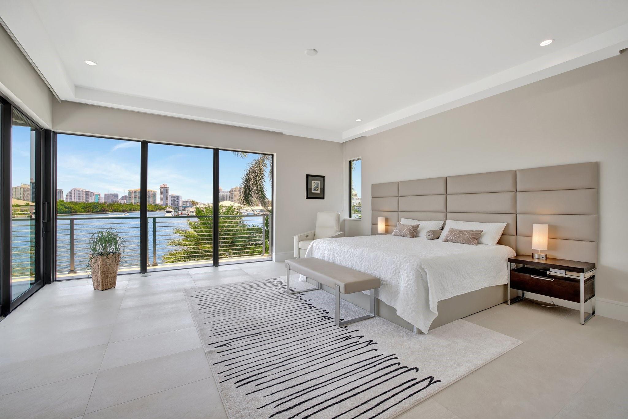 1336 Seminole Drive, Fort Lauderdale, FL 33304