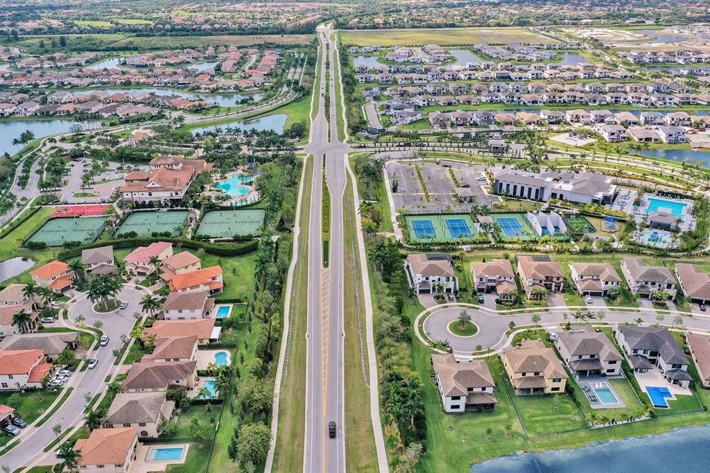 Photo for 10805 Oceano Way, Parkland, FL 33076 - Listing #FX-10428266 10805 Oceano Way, Parkland, FL 33076