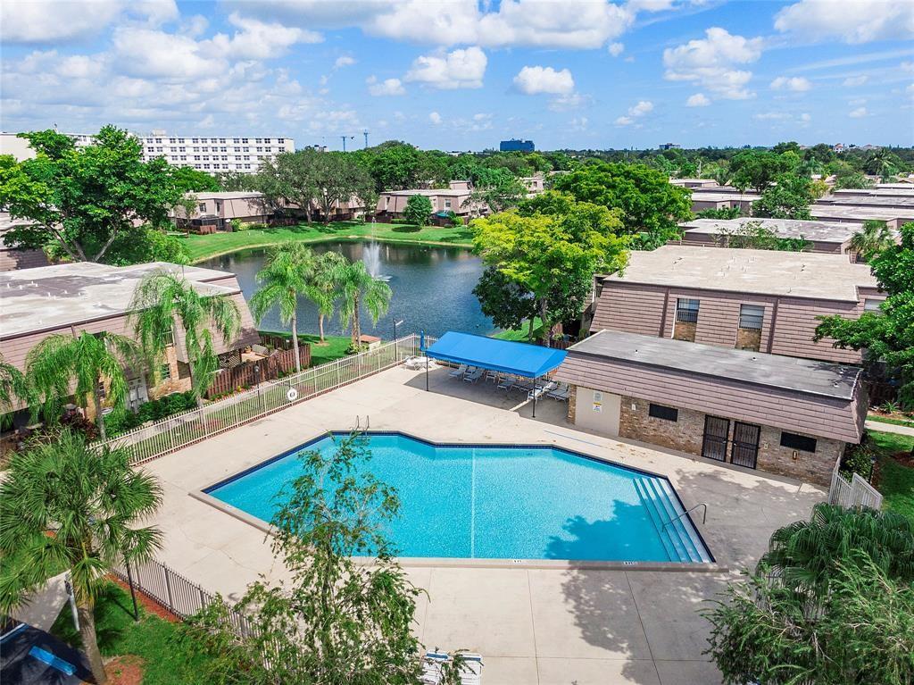 2561 NW 99th Avenue, Coral Springs, FL 33065