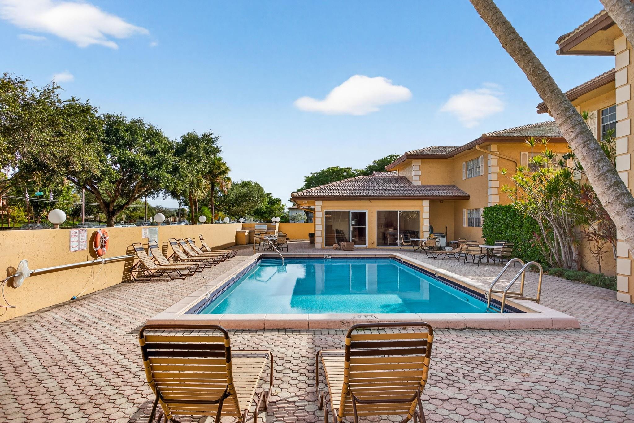 3034 Coral Springs Drive 202, Coral Springs, FL 33065