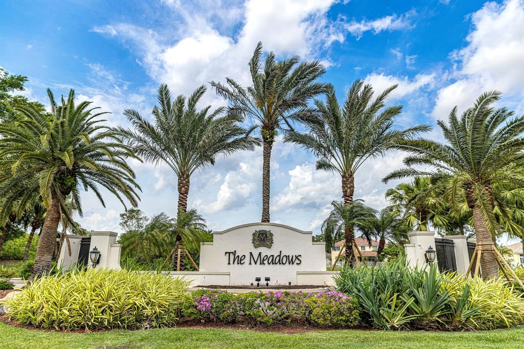 Photo for 1104 Hidden Valley Way, Weston, FL 33327 - Listing #FX-10435153 1104 Hidden Valley Way, Weston, FL 33327