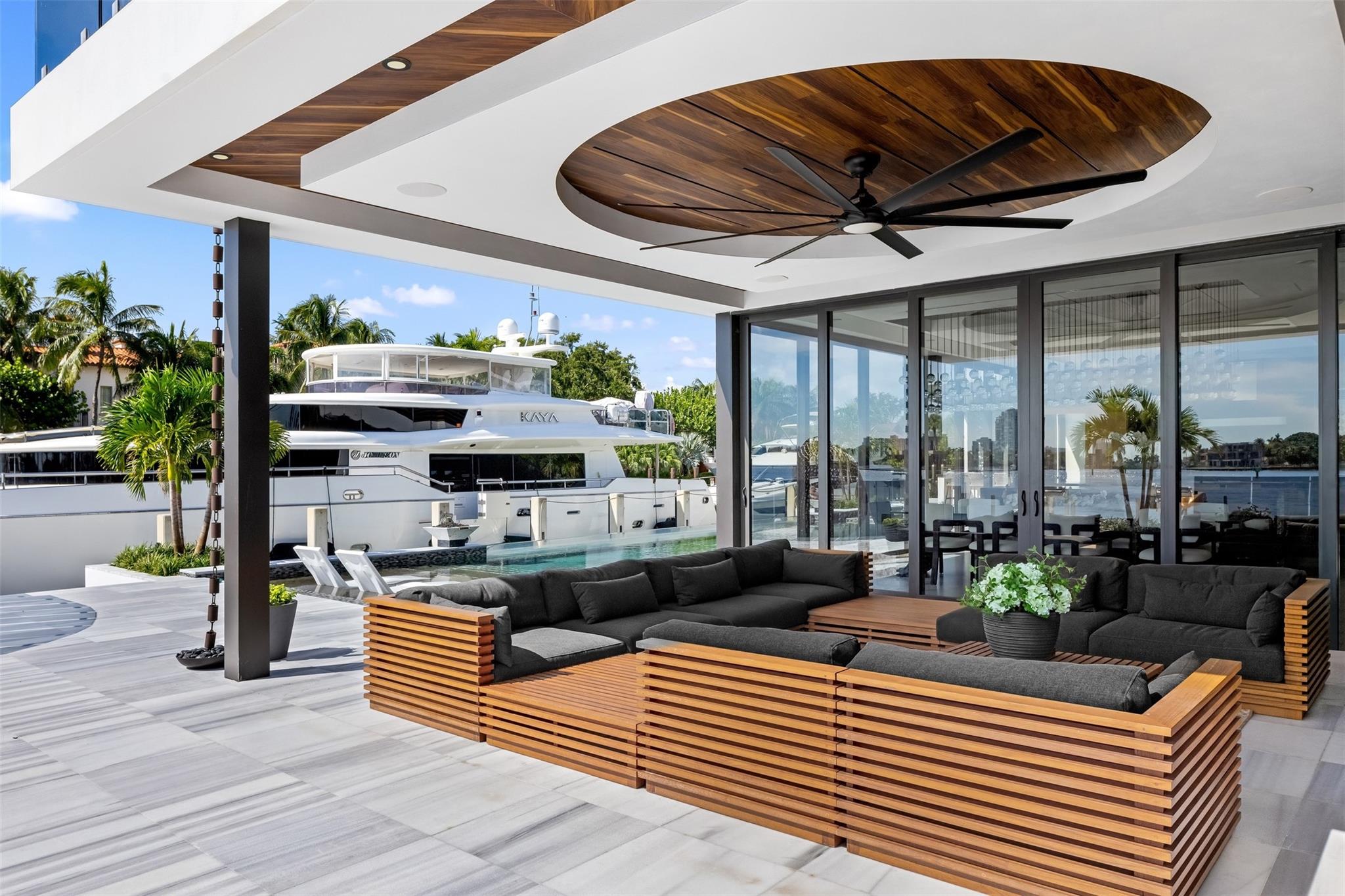 1845 SE 7th Street, Fort Lauderdale, FL 33316