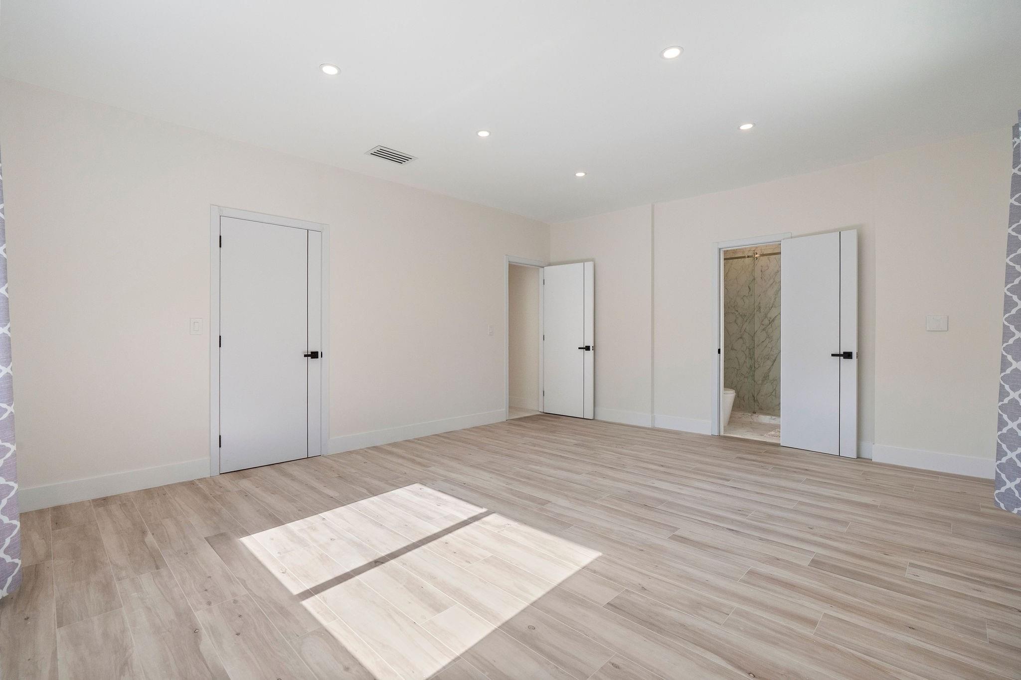 Photo for 13900 Mustang Trail, Southwest Ranches, FL 33330 - Listing #FX-10531292 13900 Mustang Trail, Southwest Ranches, FL 33330