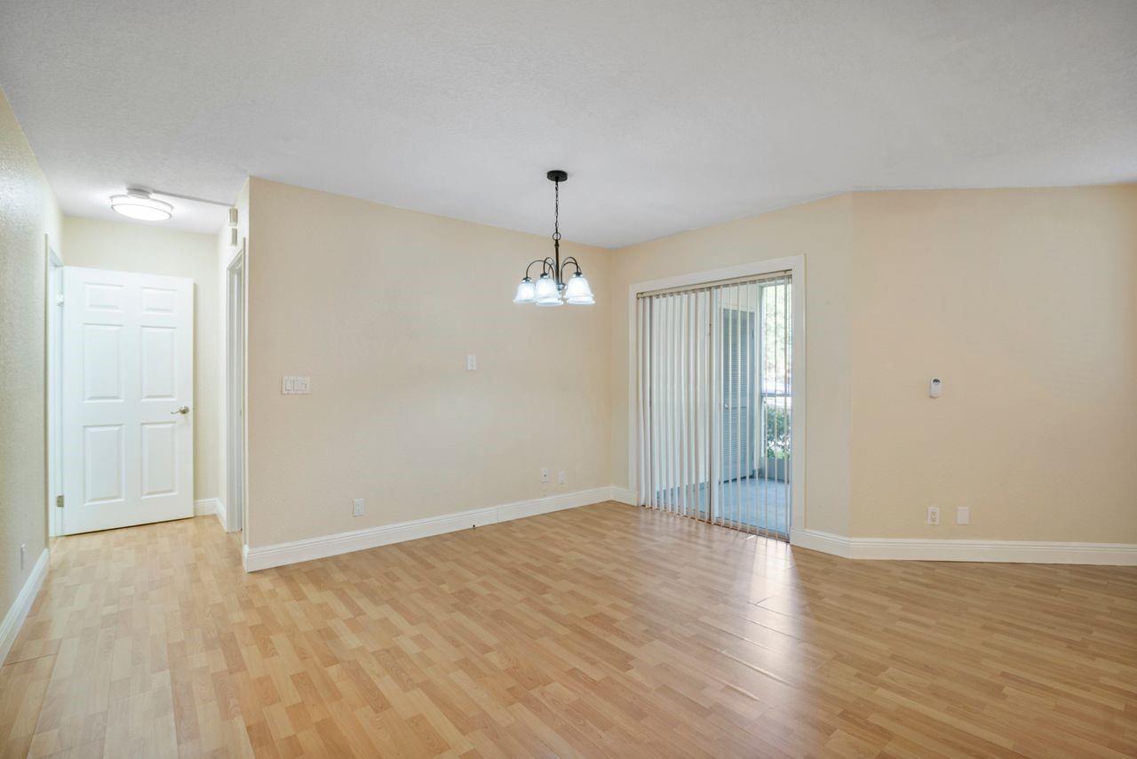 9899 Westview Drive 516, Coral Springs, FL 33076