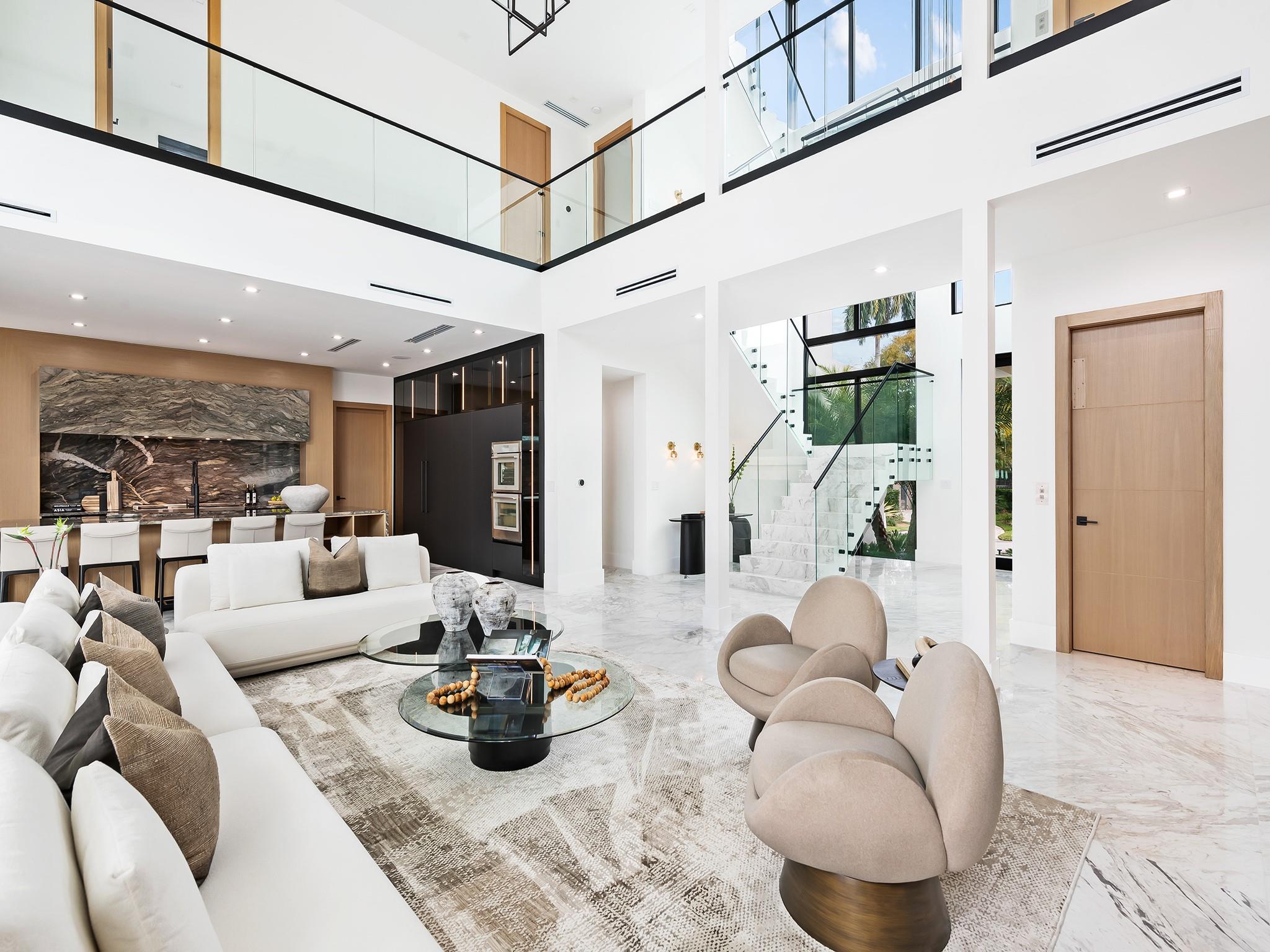 111 Fiesta Way, Fort Lauderdale, FL 33301