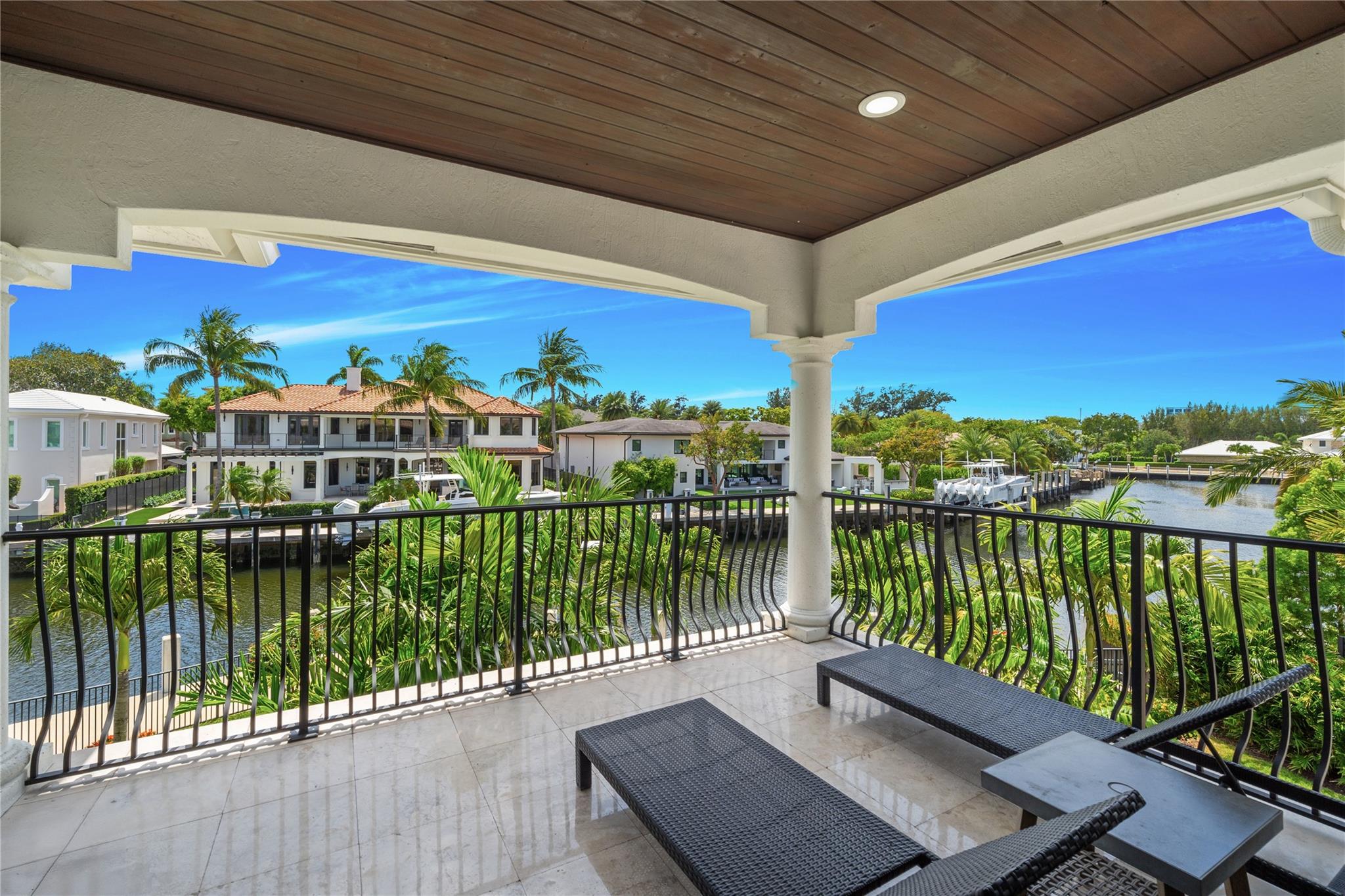 41 Compass Lane, Fort Lauderdale, FL 33308