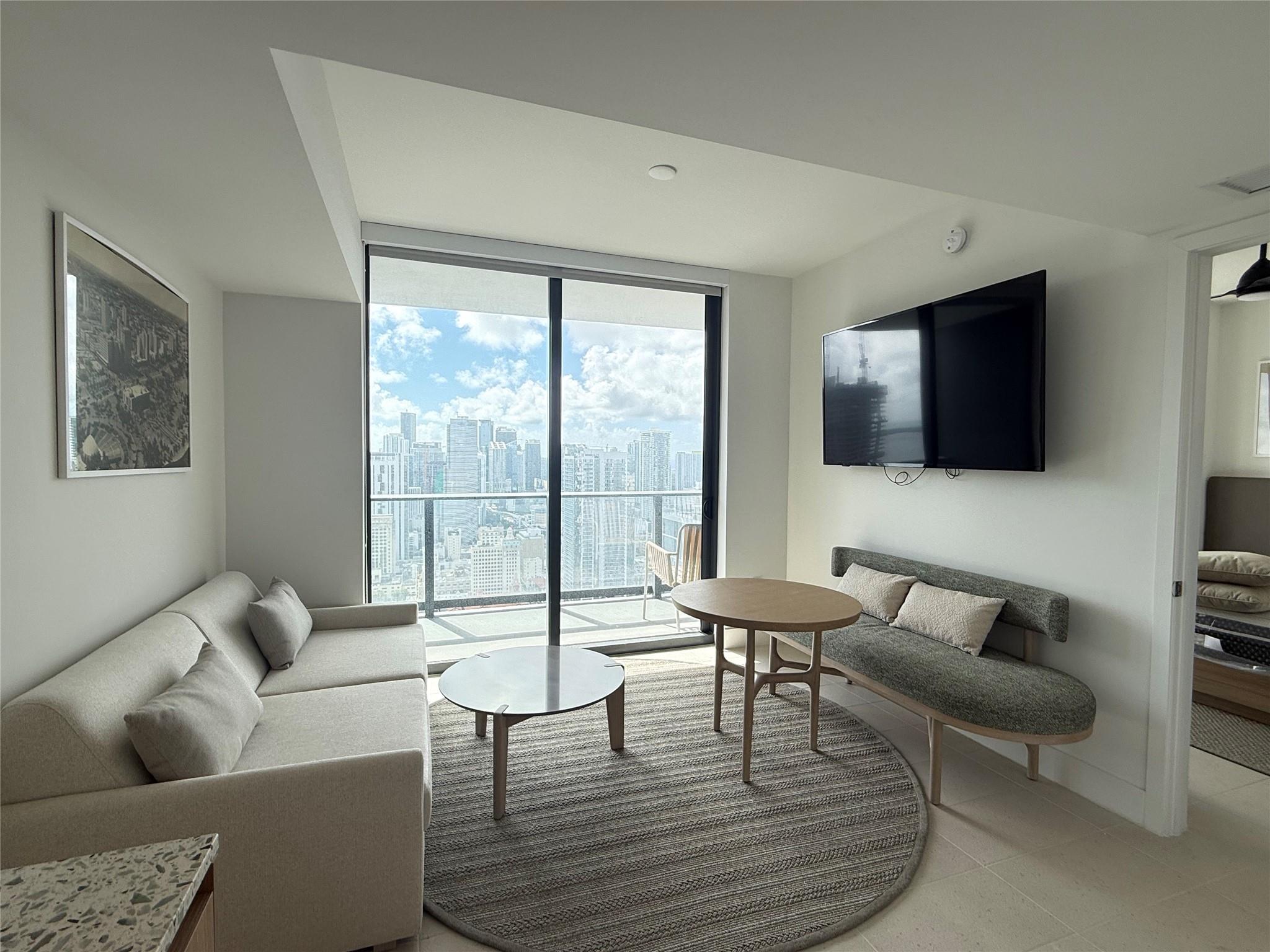 159 NE 6th Street 3914, Miami, FL 33132