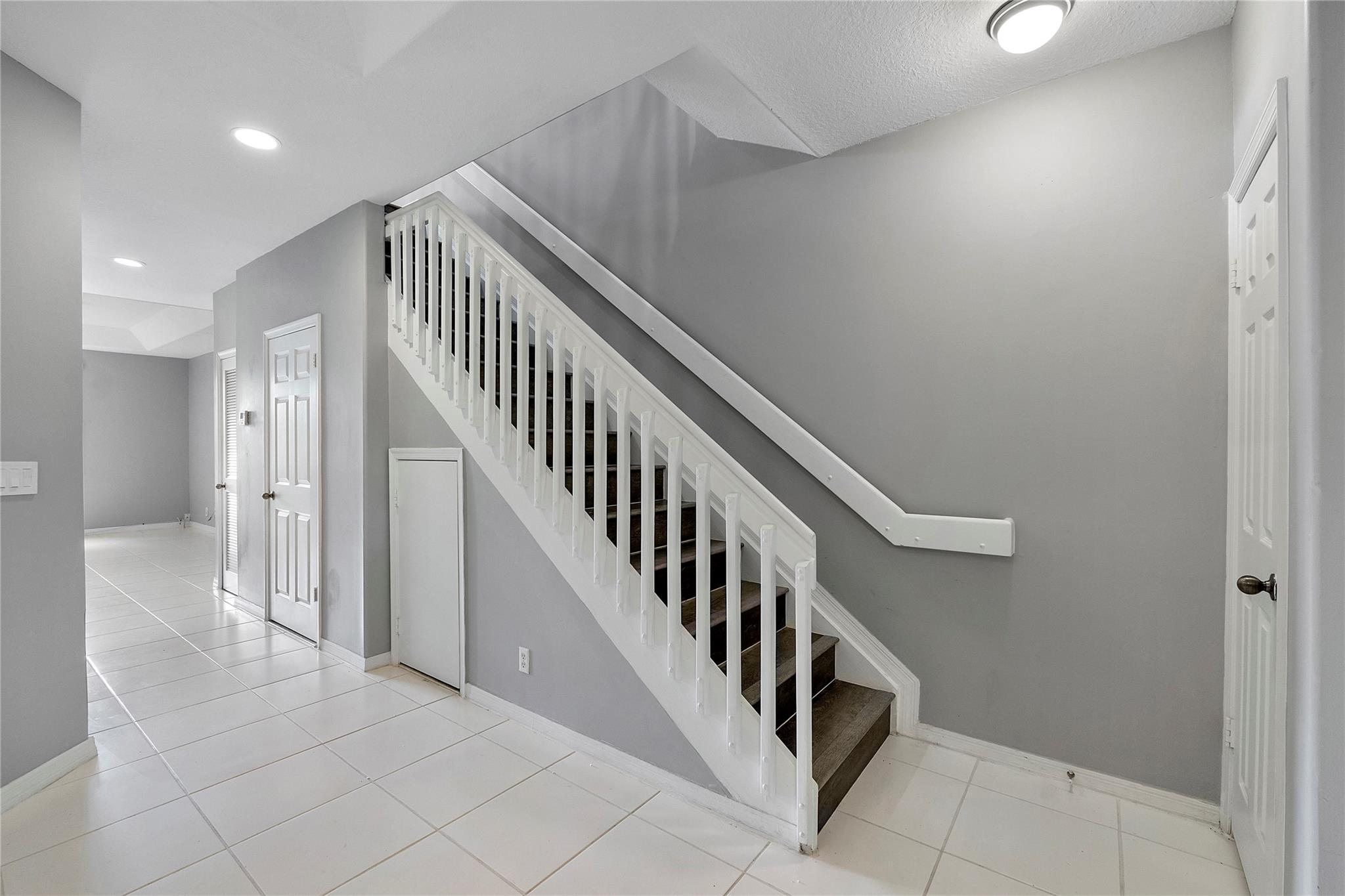 9664 Royal Palm Boulevard, Coral Springs, FL 33065