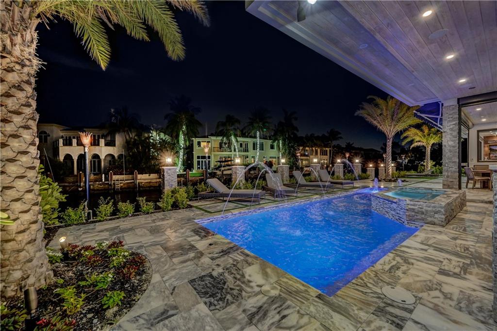 2900 NE 8 Avenue, Boca Raton, FL 33431