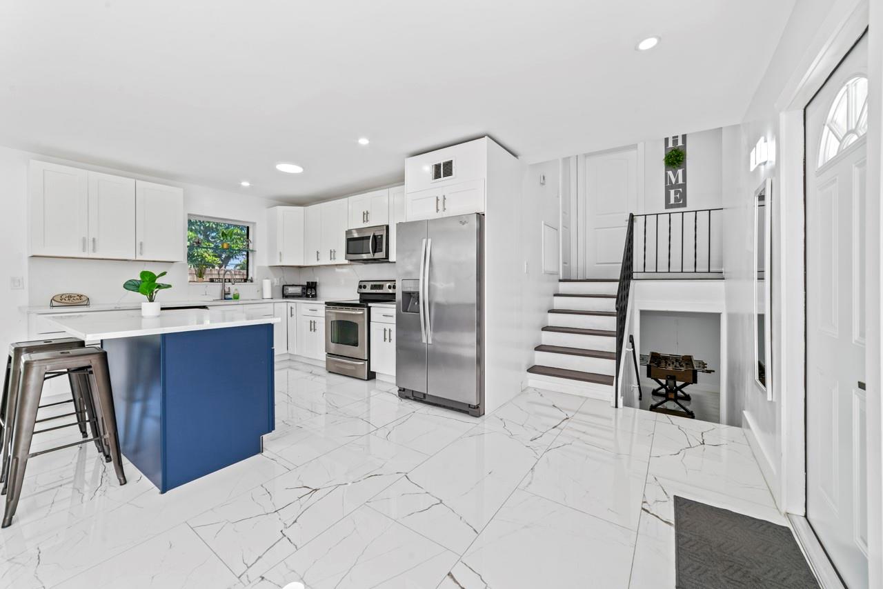 1215 NE 200th Street, Miami, FL 33179