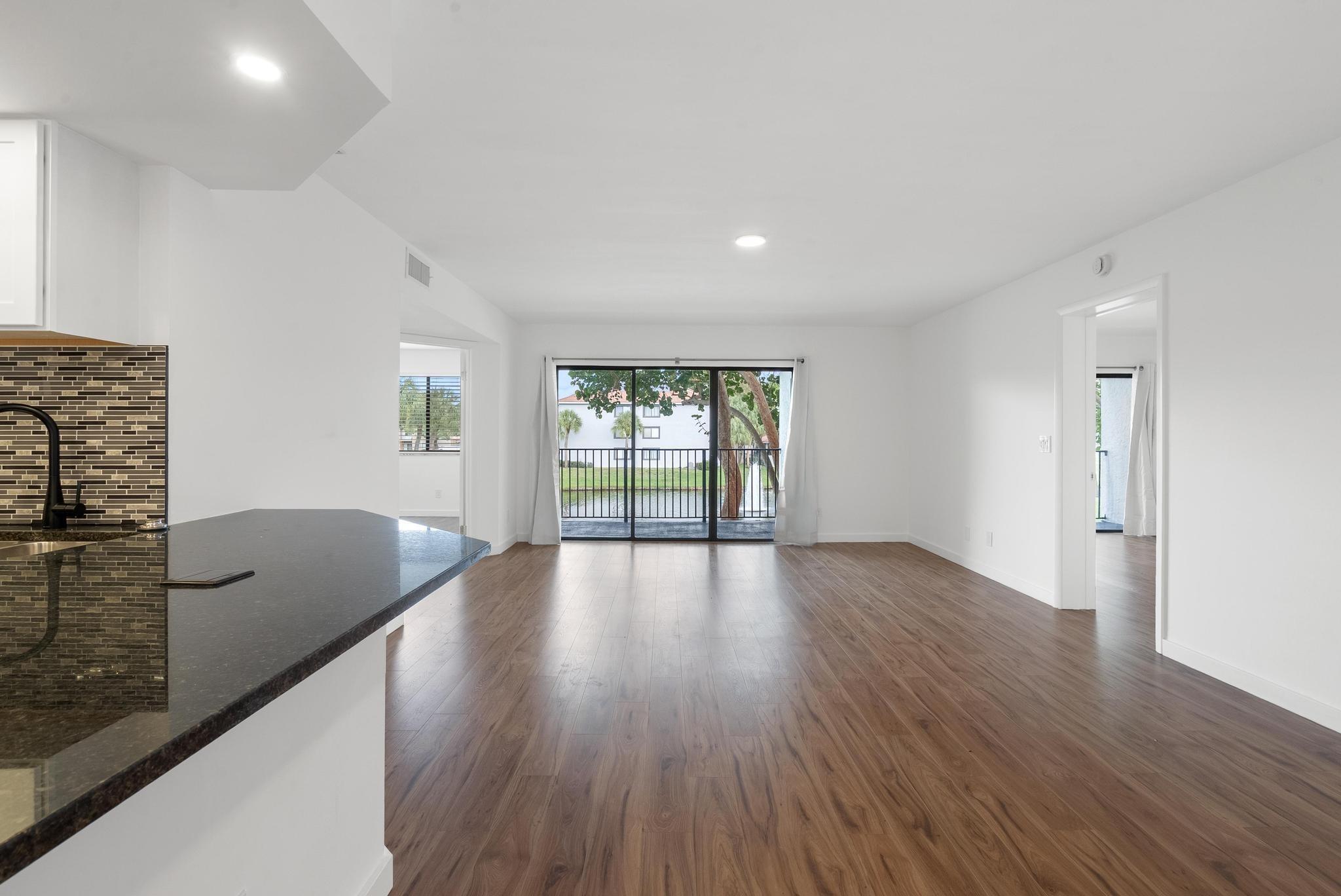 9144 W Atlantic Boulevard 823, Coral Springs, FL 33071