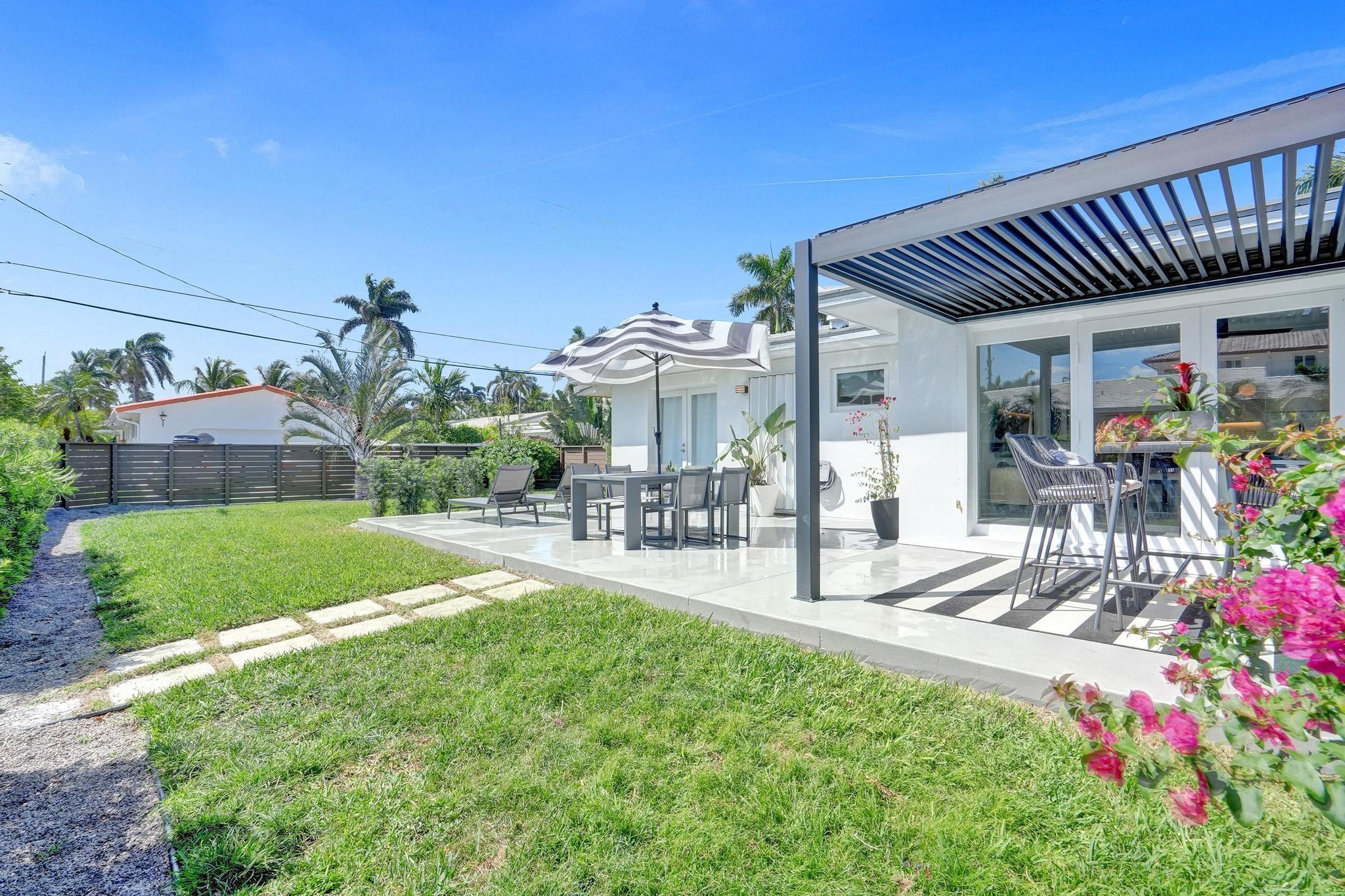 Photo for 800 Polk Street, Hollywood, FL 33019 - Listing #FX-10518579 800 Polk Street, Hollywood, FL 33019