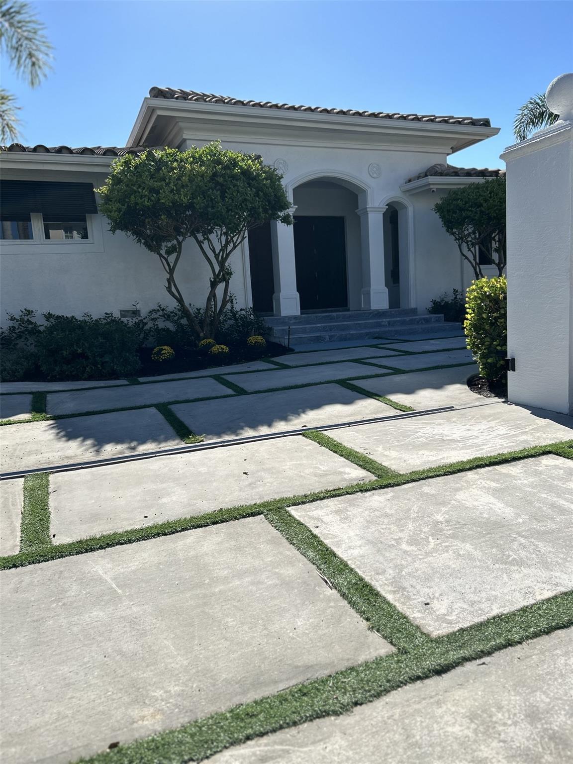 Photo for 2520 Laguna Terrace, Fort Lauderdale, FL 33316 - listing #FX-10533513 2520 Laguna Terrace, Fort Lauderdale, FL 33316