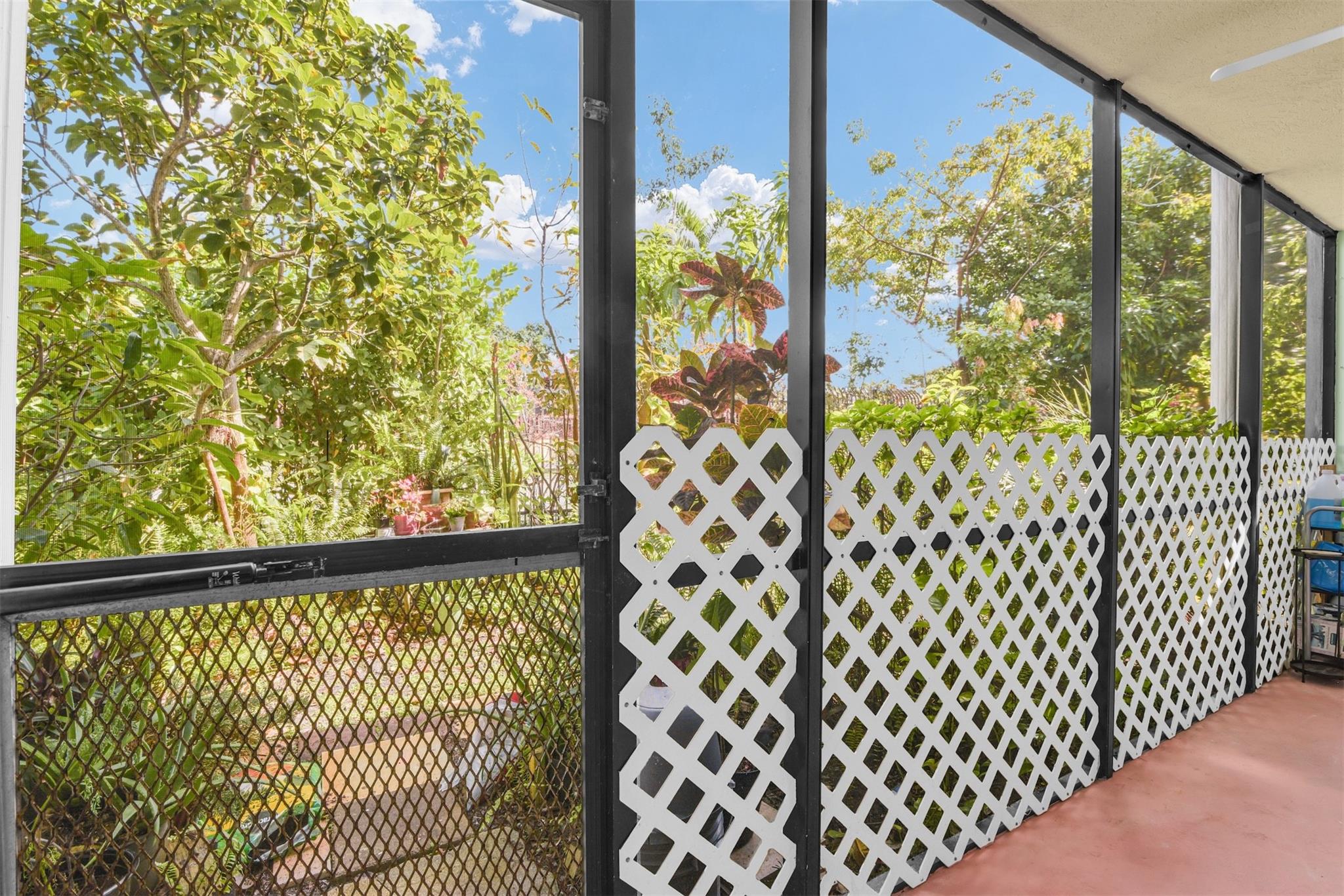 Photo for 935 NE 199th Street, 103-16, Miami, FL 33179 - Listing #FX-10489741 935 NE 199th Street, 103-16, Miami, FL 33179