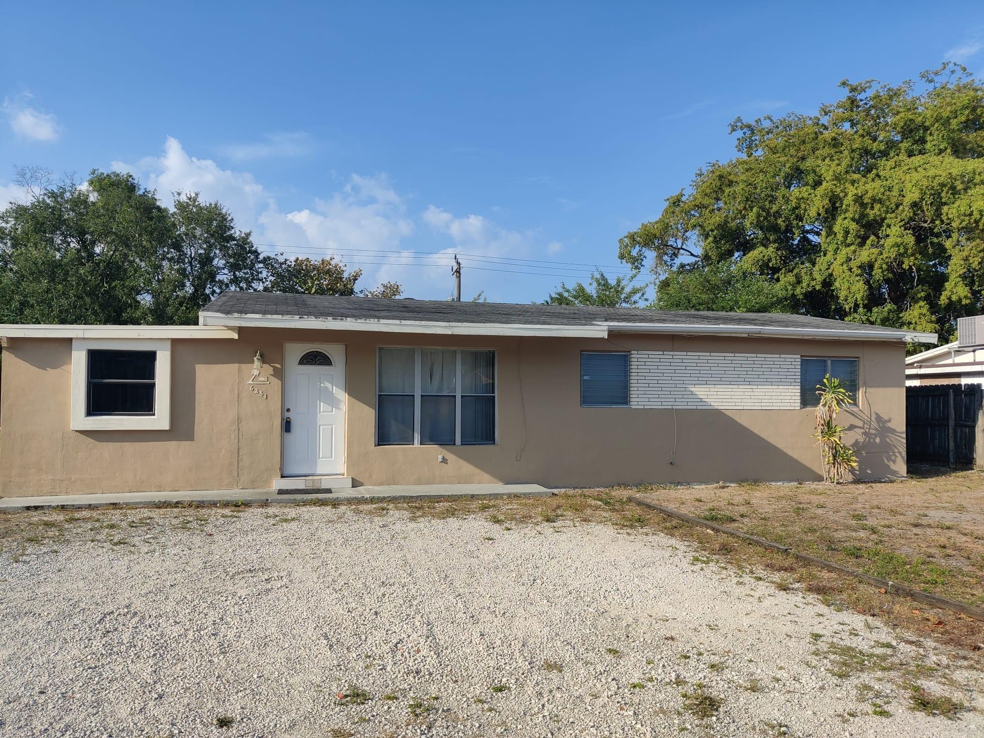 Photo for 6251 SW 41st Street, Davie, FL 33314 - listing #FX-10535824 6251 SW 41st Street, Davie, FL 33314
