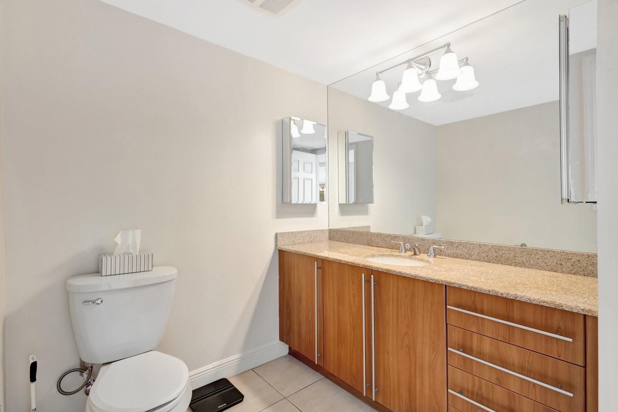 Photo for 610 Clematis Street, 412, West Palm Beach, FL 33401 - Listing #FX-10494786 610 Clematis Street, 412, West Palm Beach, FL 33401