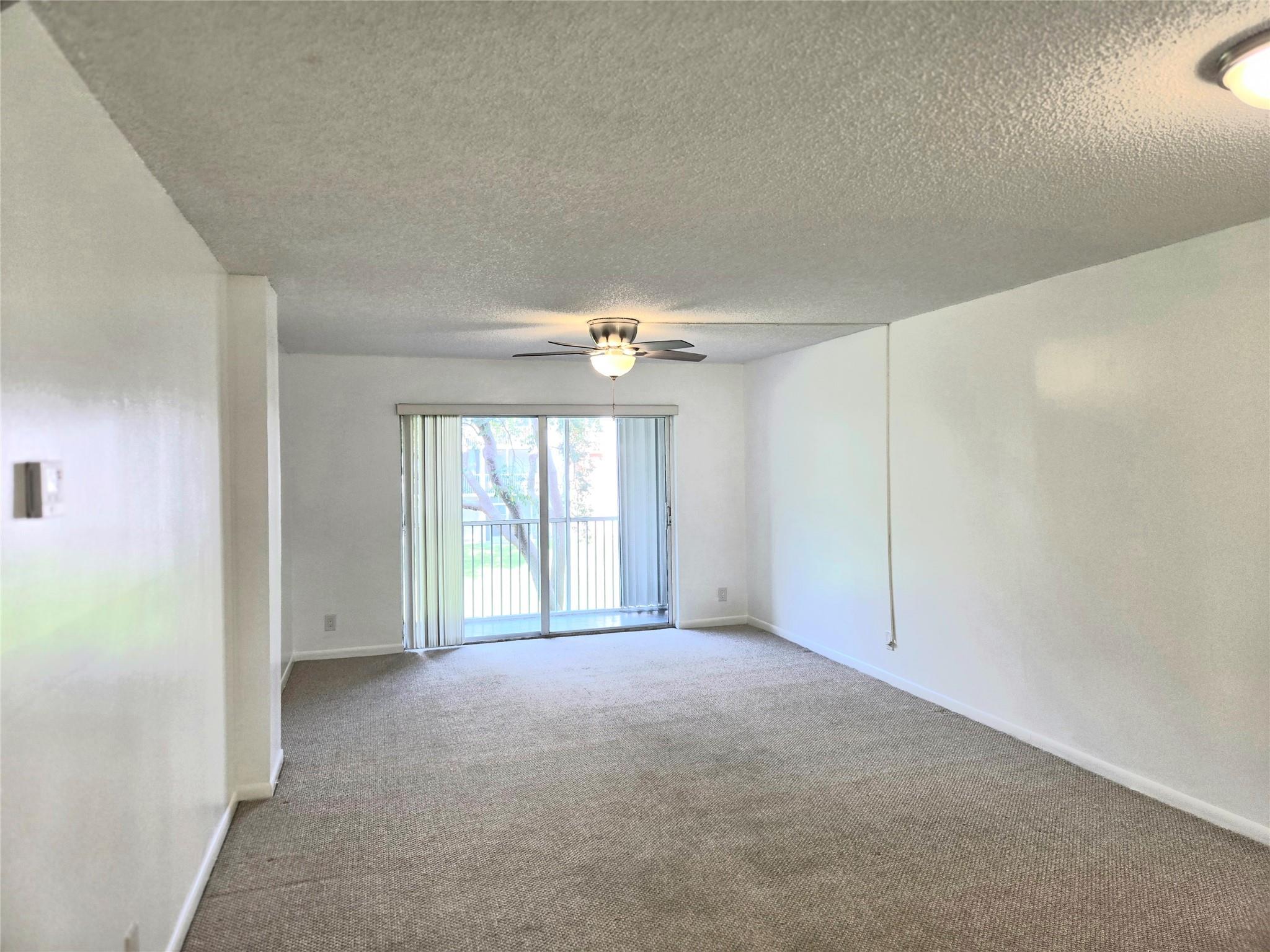 1100 NW 87th Avenue, Coral Springs, FL 33071