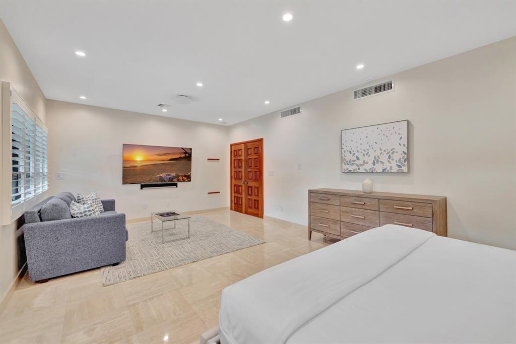 2441 SW 28th Avenue, Fort Lauderdale, FL 33312