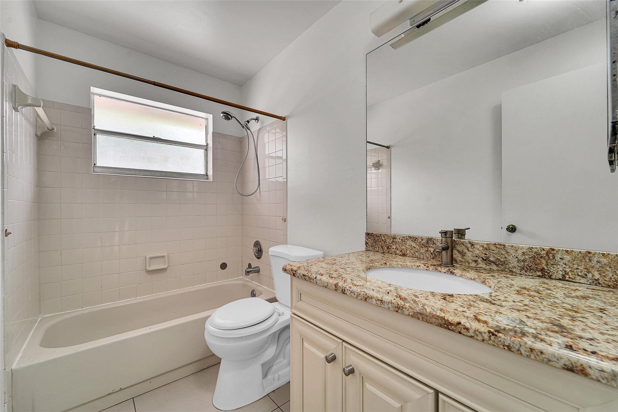 9182 NW 40th Street 9182, Coral Springs, FL 33065