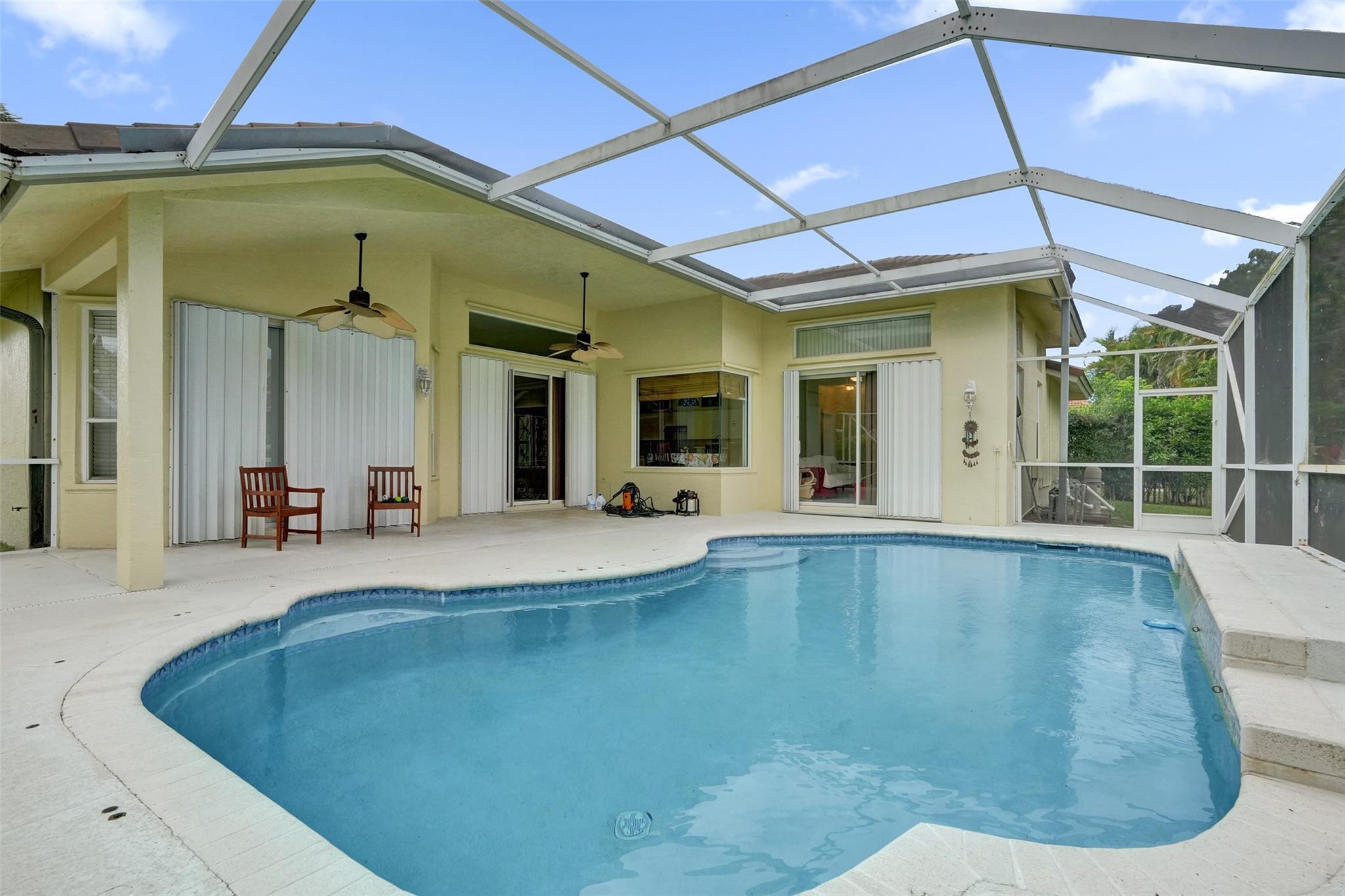 6411 NW 41st Street, Coral Springs, FL 33067