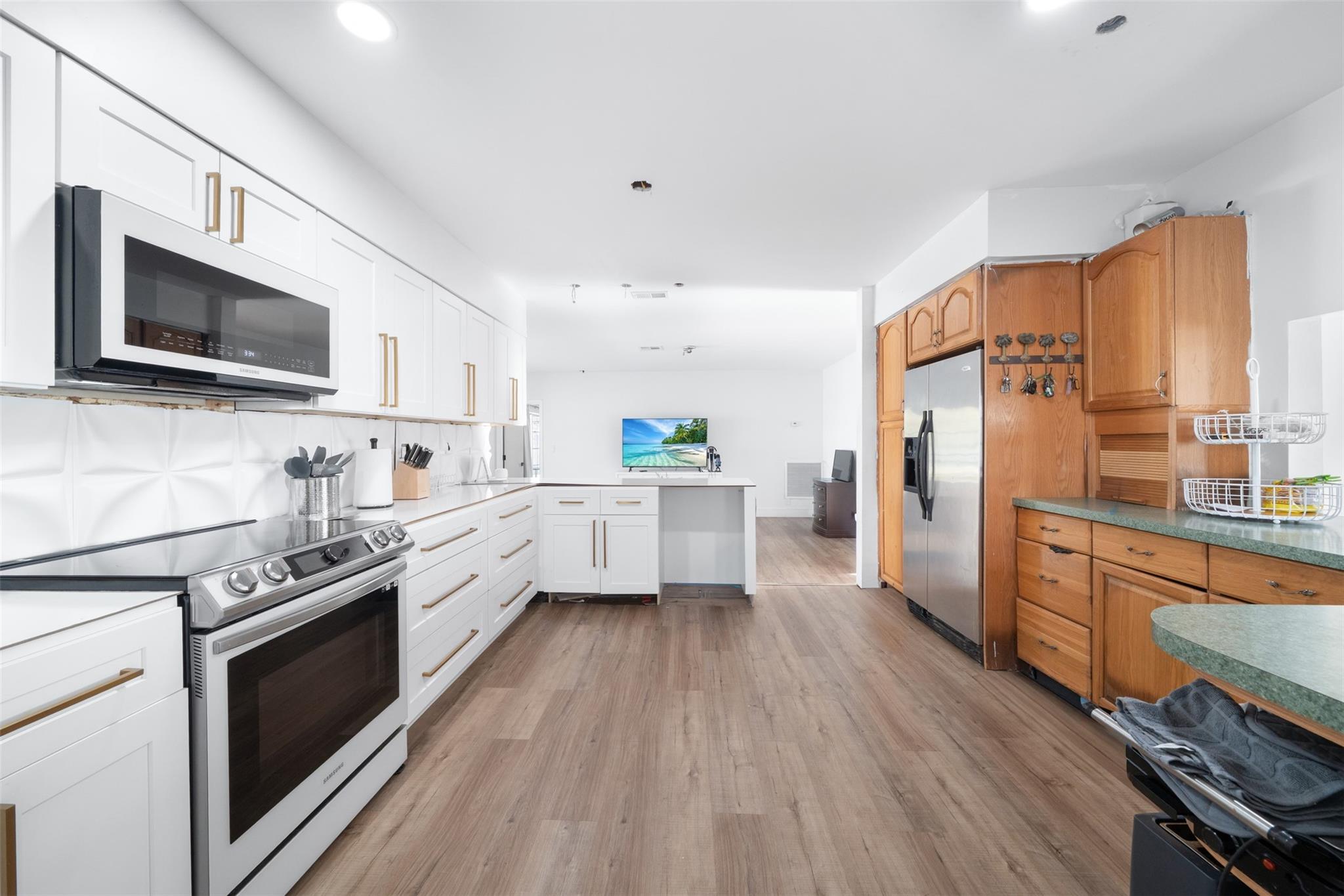 4221 NW 107th Avenue, Coral Springs, FL 33065