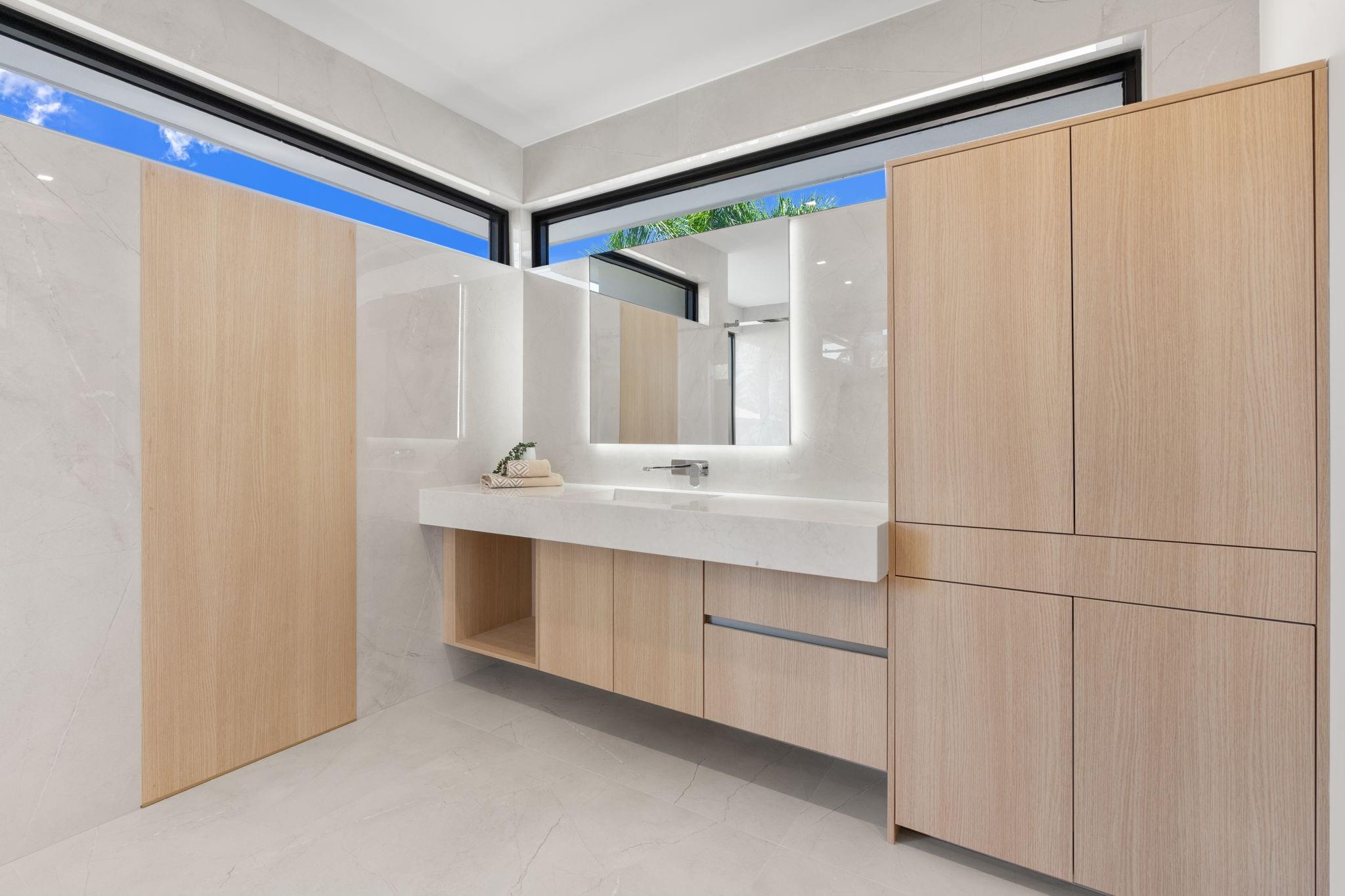 2035 Intracoastal Drive, Fort Lauderdale, FL 33305