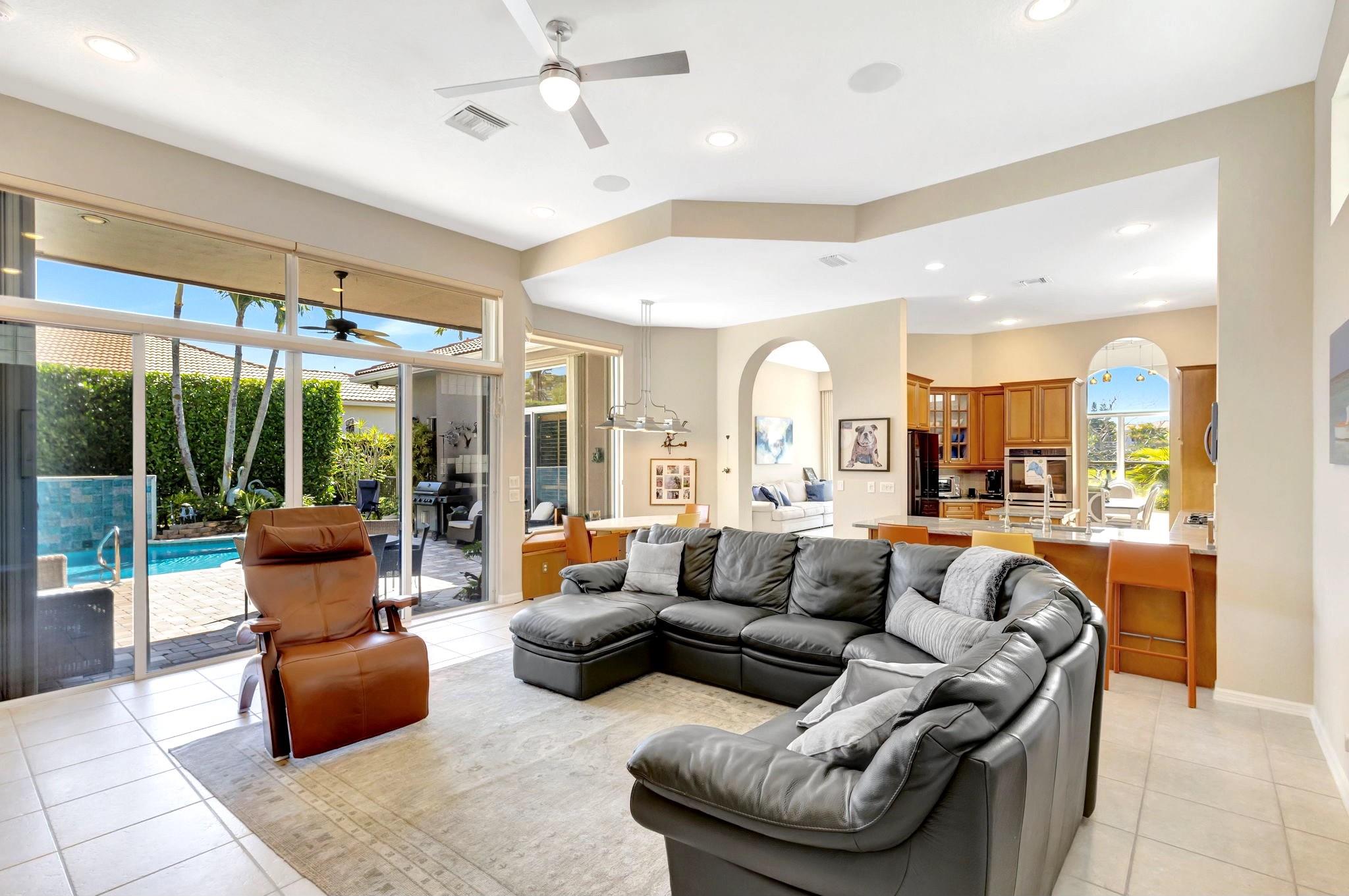 Photo for 150 Sedona Way, Palm Beach Gardens, FL 33418 - Listing #FX-10491657 150 Sedona Way, Palm Beach Gardens, FL 33418