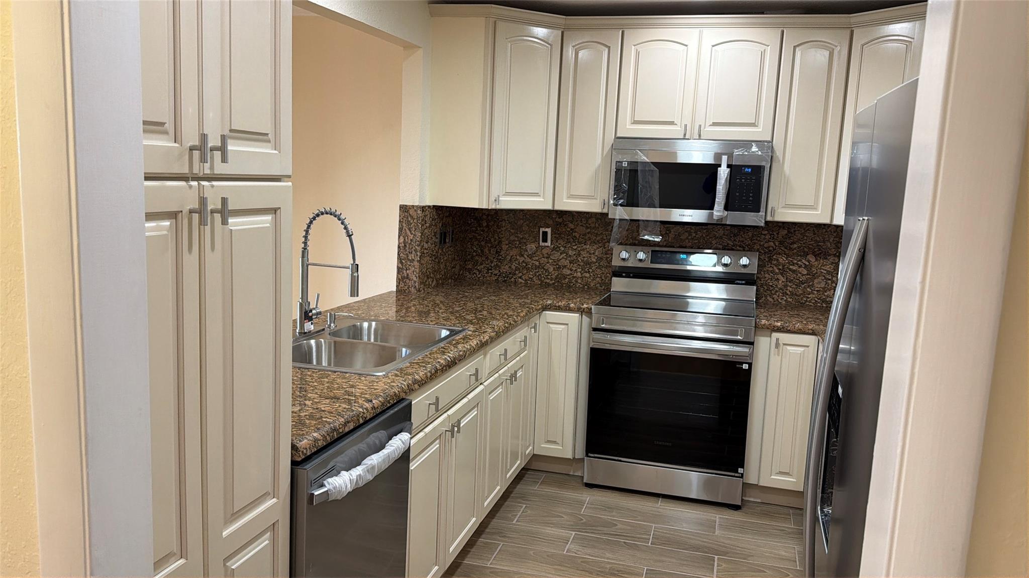 10777 W Sample Road 1104, Coral Springs, FL 33065