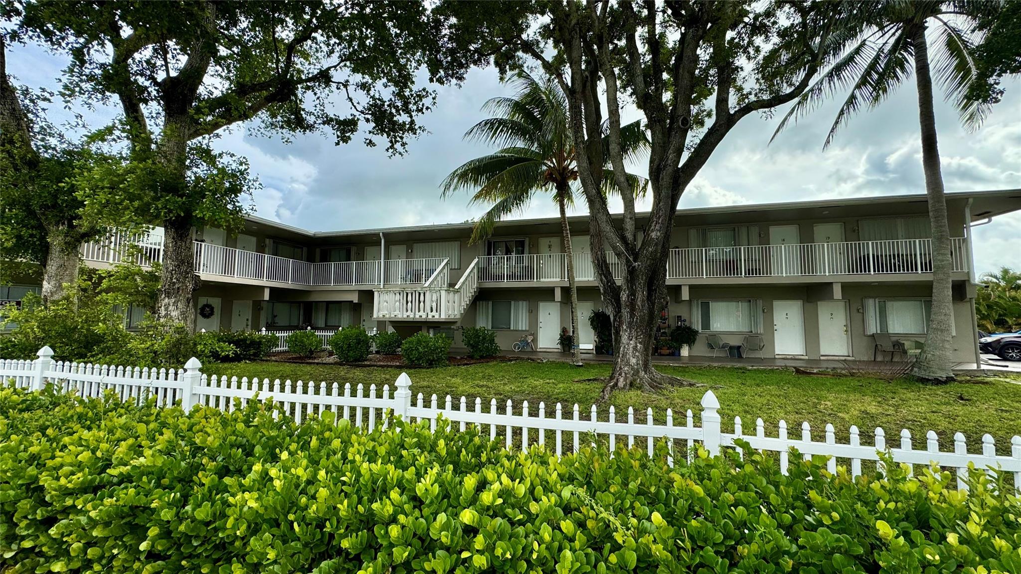 Photo for 344 SE 11th Avenue, 1 1, Pompano Beach, FL 33064 - listing #FX-10534945 344 SE 11th Avenue, 1 1, Pompano Beach, FL 33064