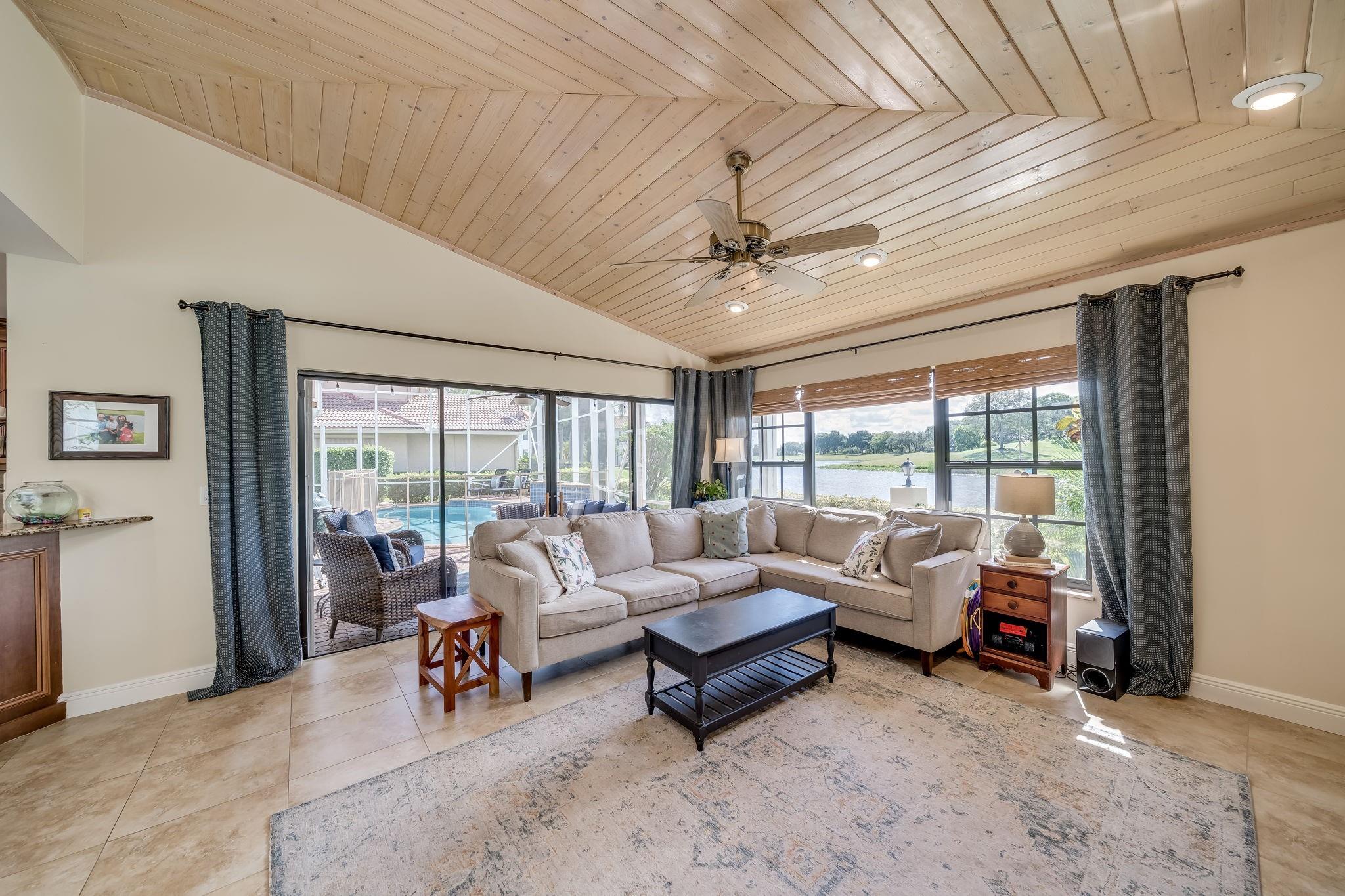 12422 Classic Drive, Coral Springs, FL 33071