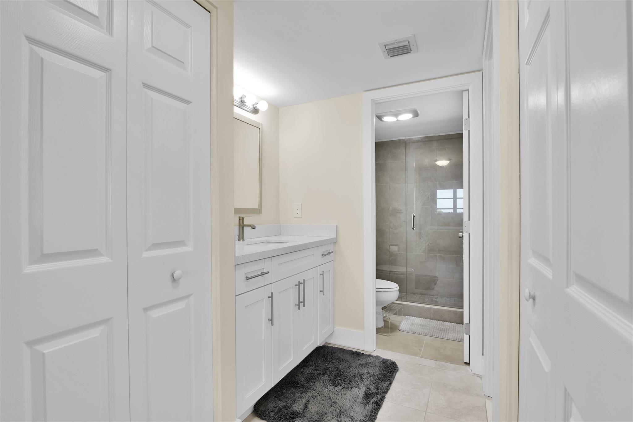 10777 W Sample Road 711, Coral Springs, FL 33065