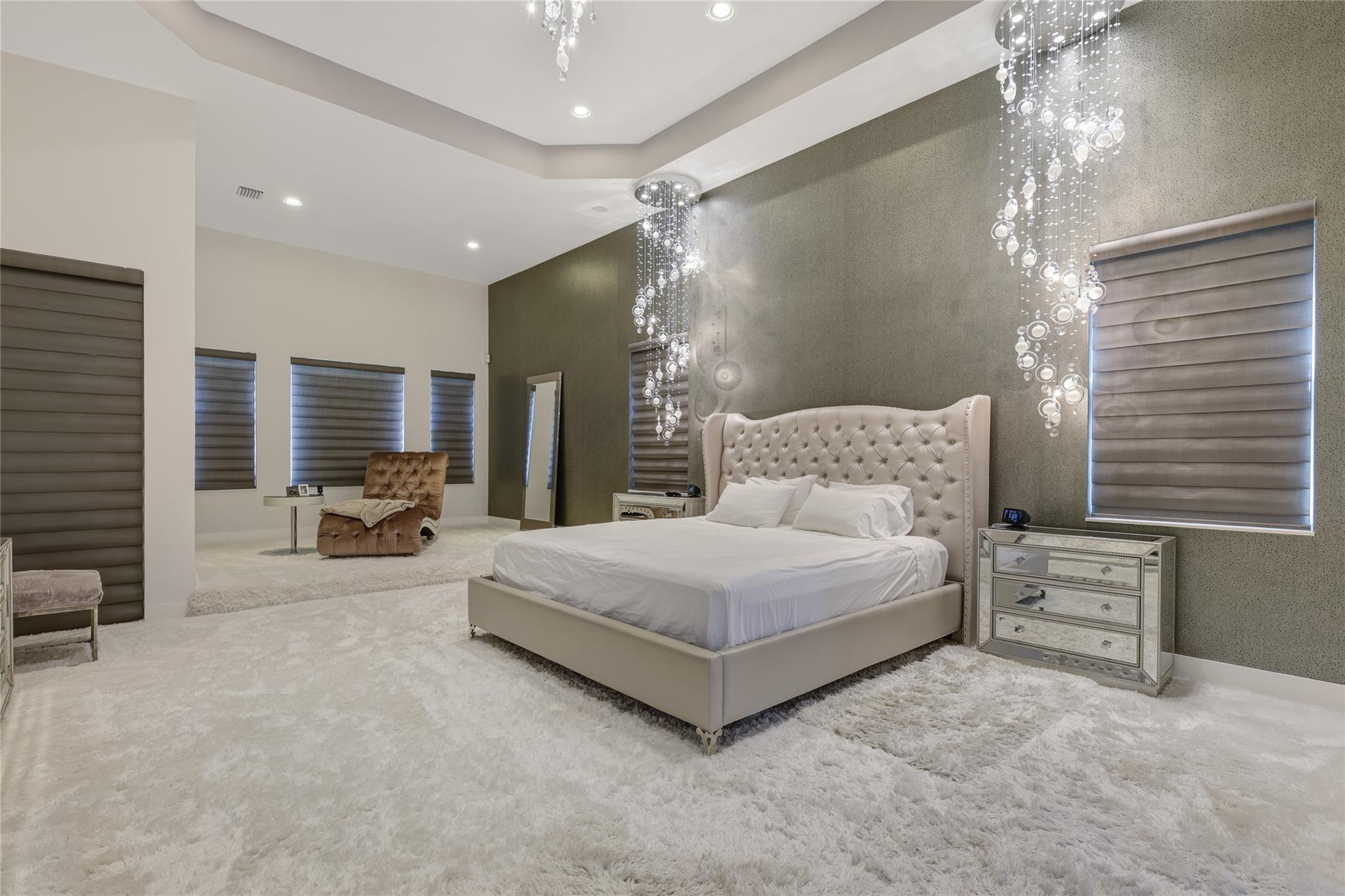 Photo for 10792 Pine Lodge Trail, Davie, FL 33328 - Listing #FX-10511577 10792 Pine Lodge Trail, Davie, FL 33328