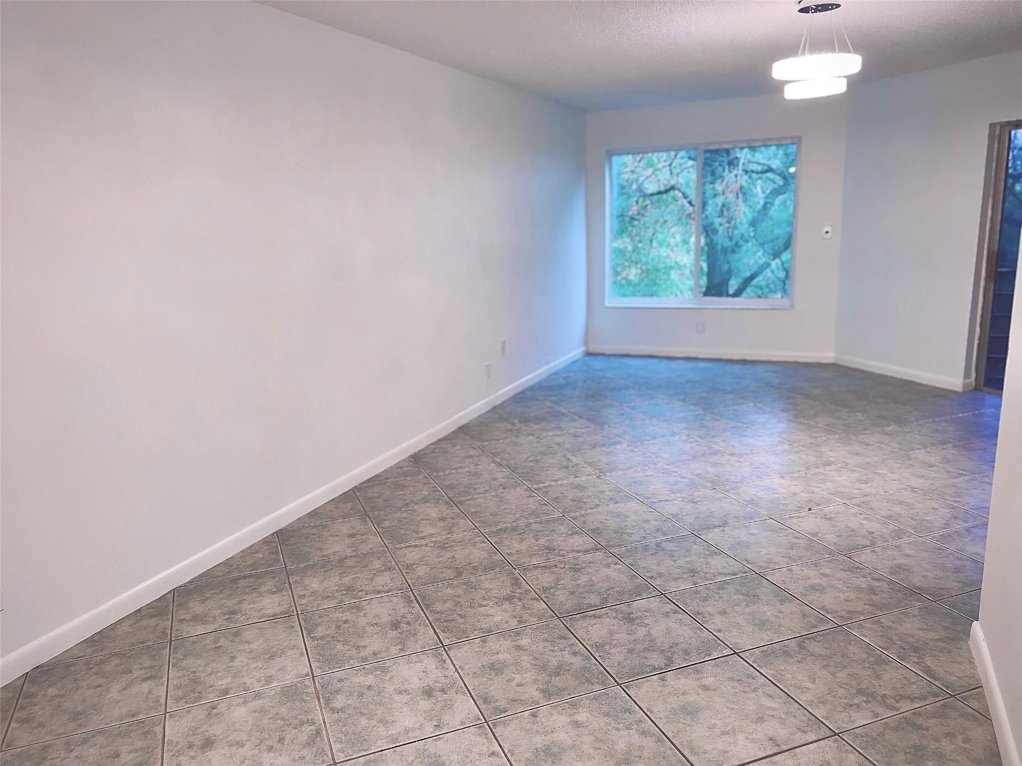 3100 Riverside Drive 307, Coral Springs, FL 33065