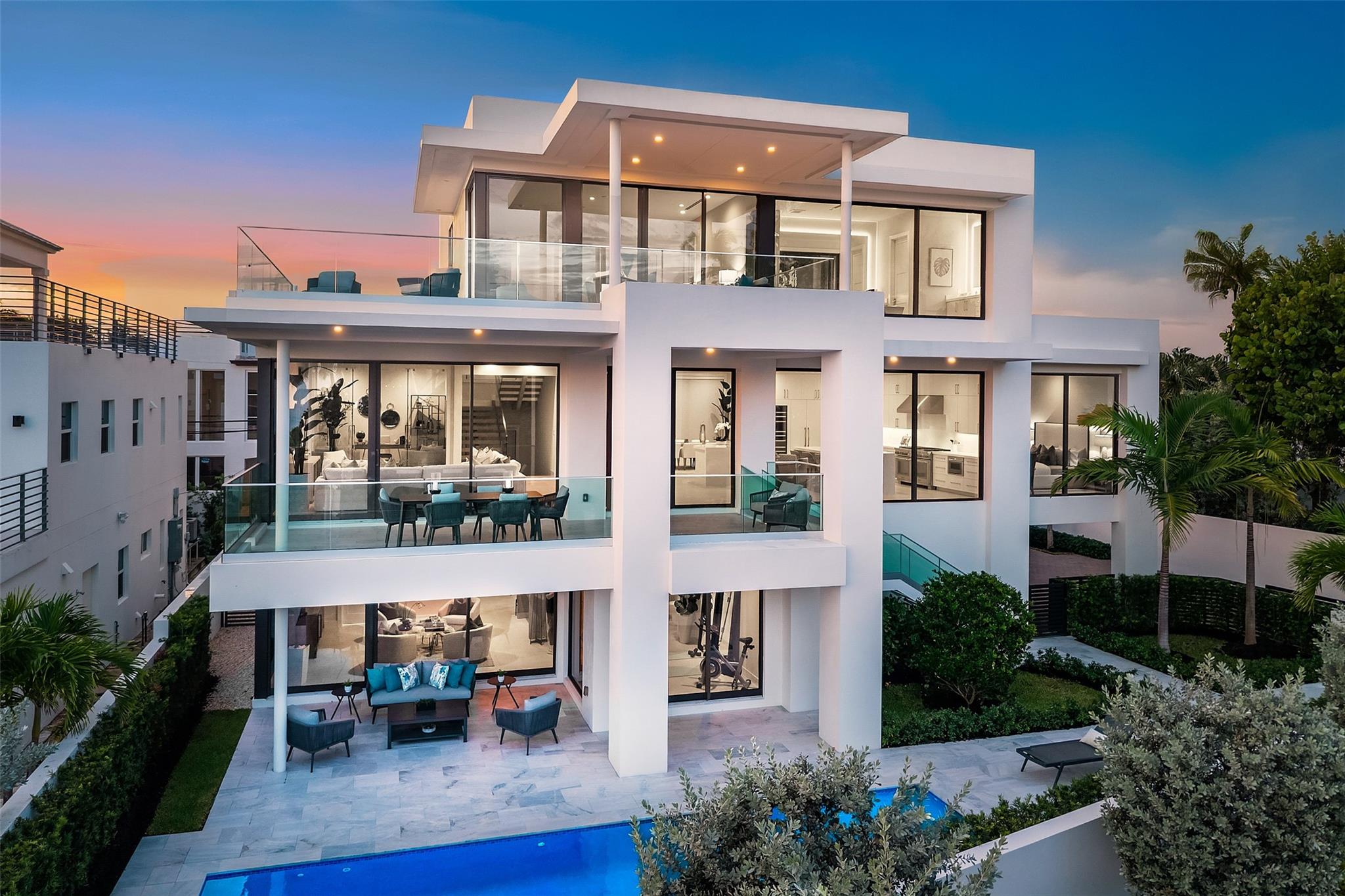 1813 N Fort Lauderdale Beach Boulevard, Fort Lauderdale, FL 33305