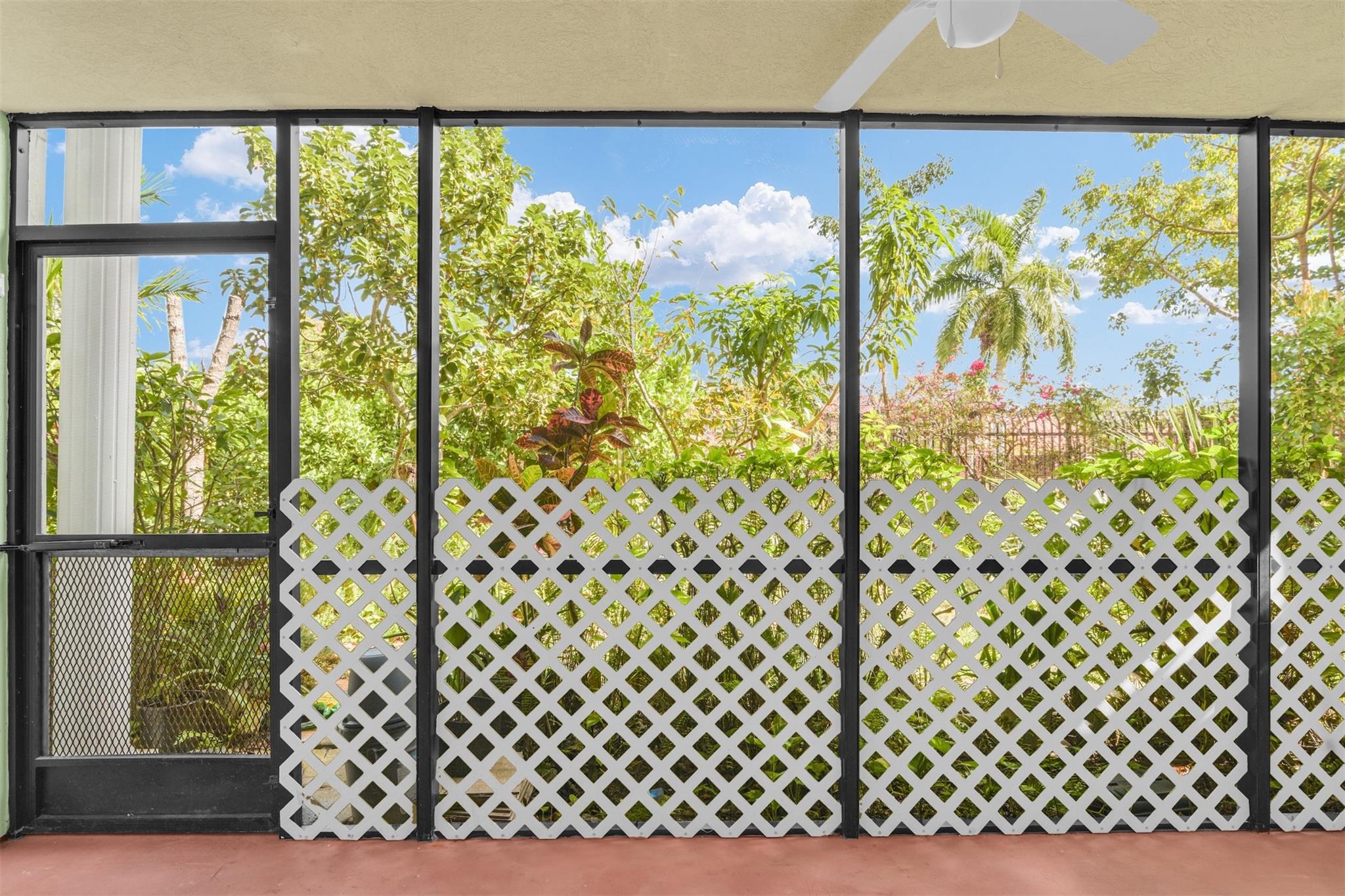 Photo for 935 NE 199th Street, 103-16, Miami, FL 33179 - Listing #FX-10489741 935 NE 199th Street, 103-16, Miami, FL 33179