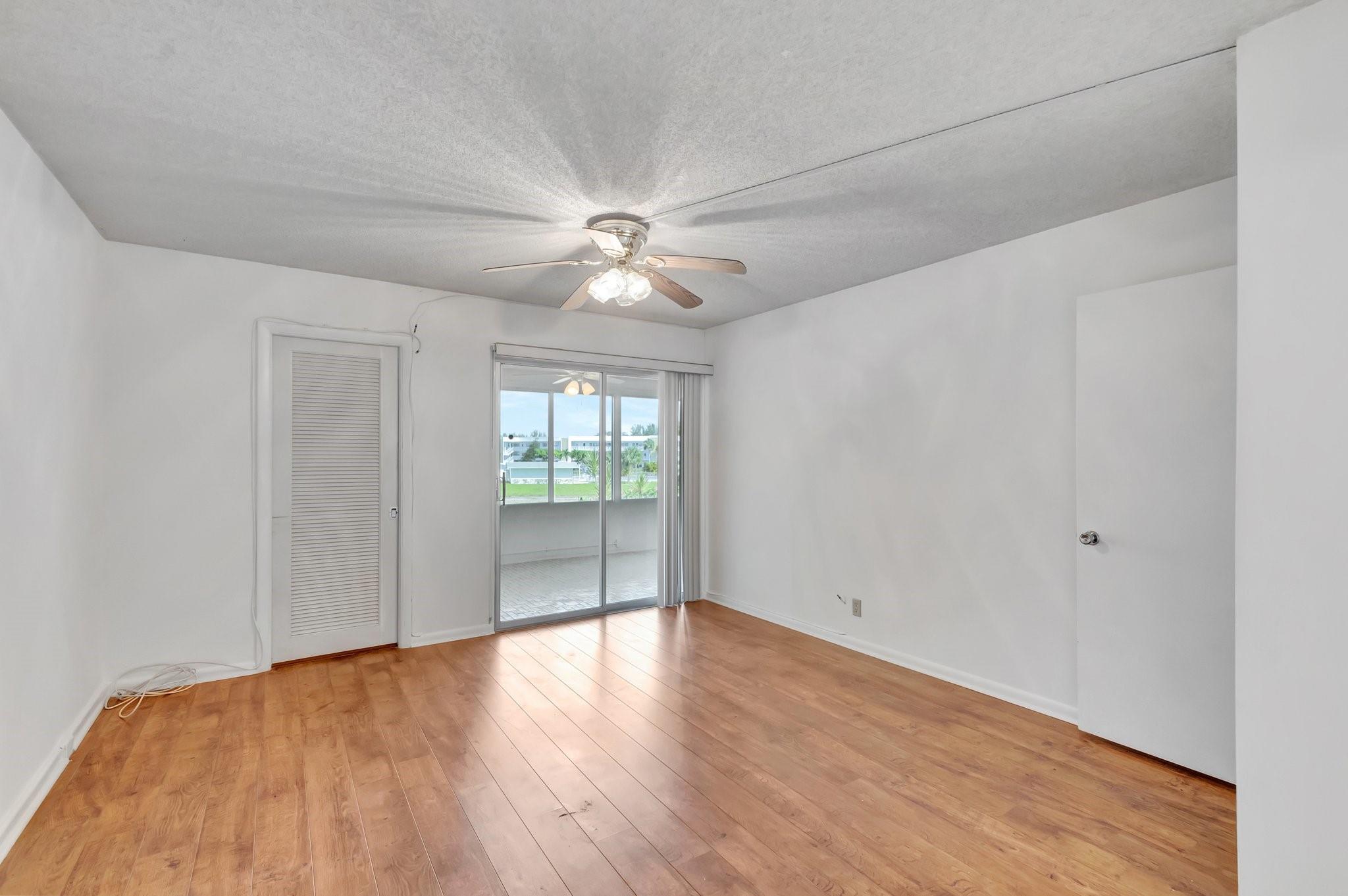 Photo for 267 Wellington J, 267, West Palm Beach, FL 33417 - Listing #FX-10503040 267 Wellington J, 267, West Palm Beach, FL 33417