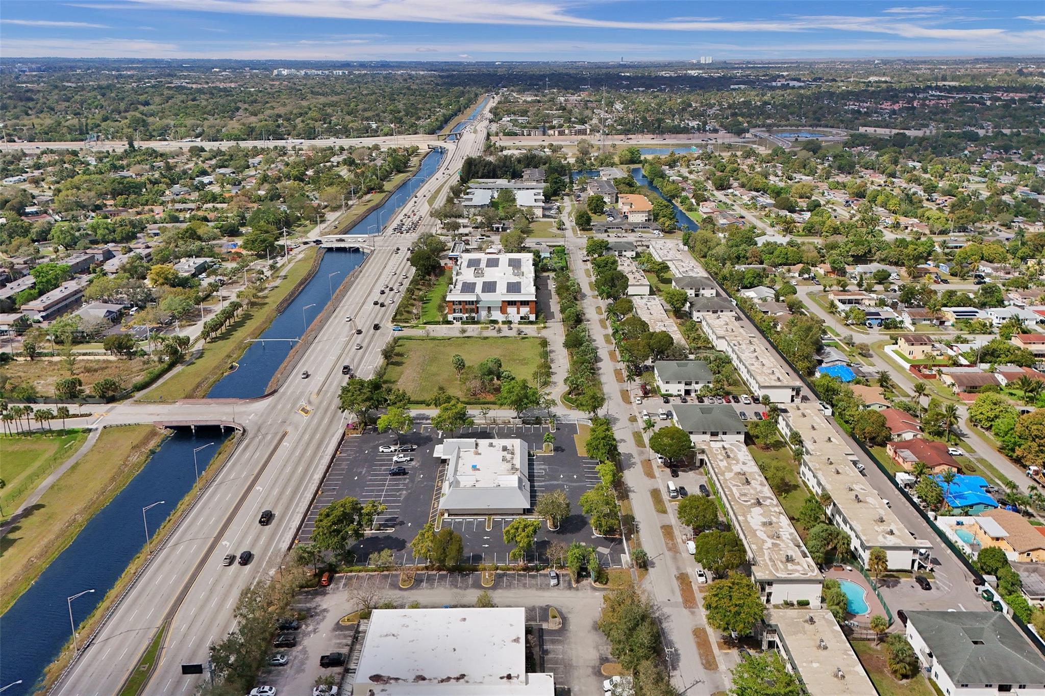 4441 W Sunrise Boulevard, Plantation, FL 33313