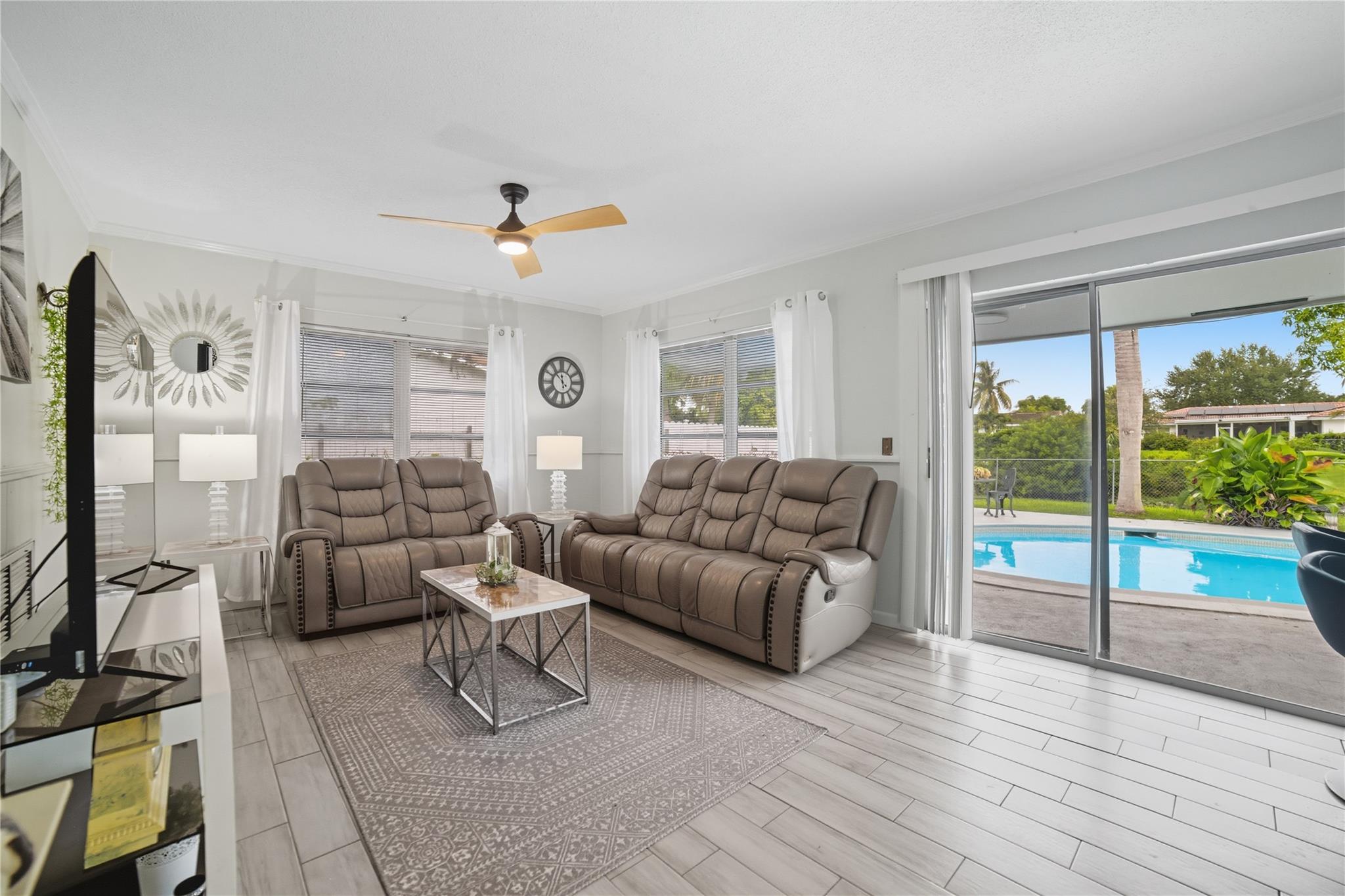 7505 NW 40th Place, Coral Springs, FL 33065
