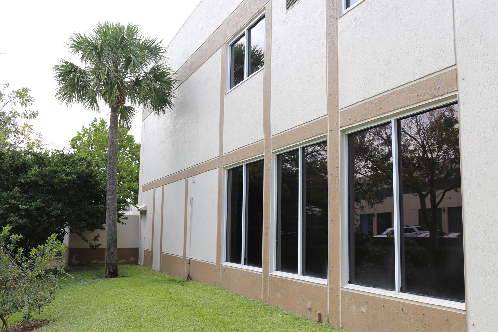 3740 & 374 NW 124th Avenue 101 & 102, Coral Springs, FL 33065