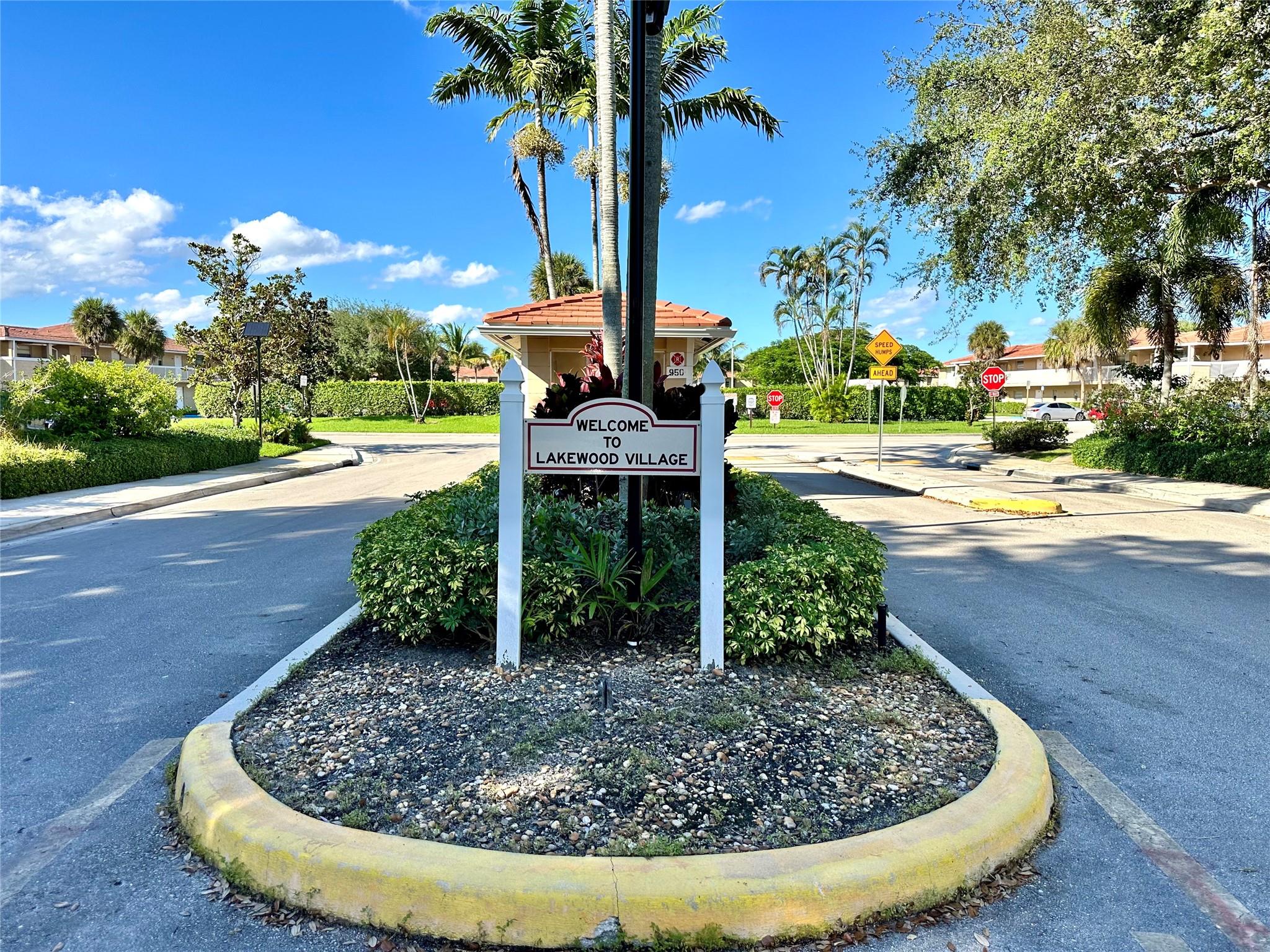 930 Twin Lakes Drive 8-P, Coral Springs, FL 33071