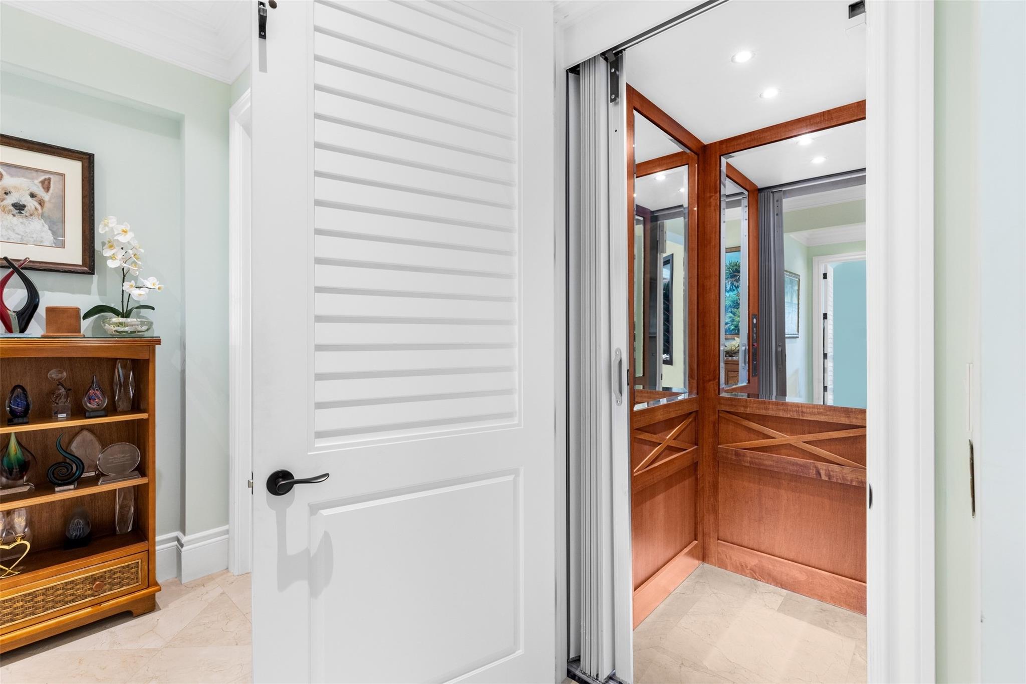 1739 SE 11th Street, Fort Lauderdale, FL 33316