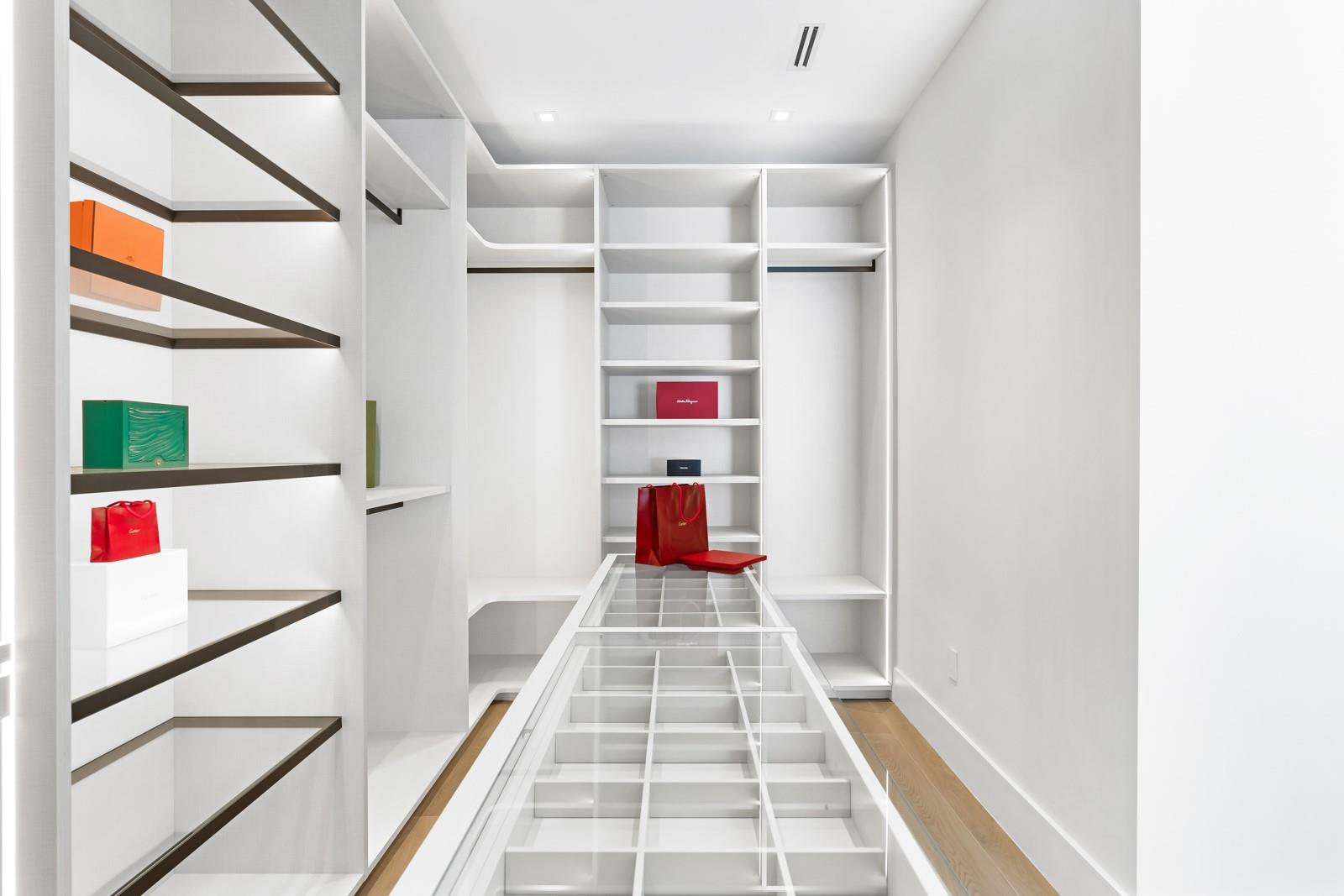 1957 Harbourview Drive, Fort Lauderdale, FL 33316