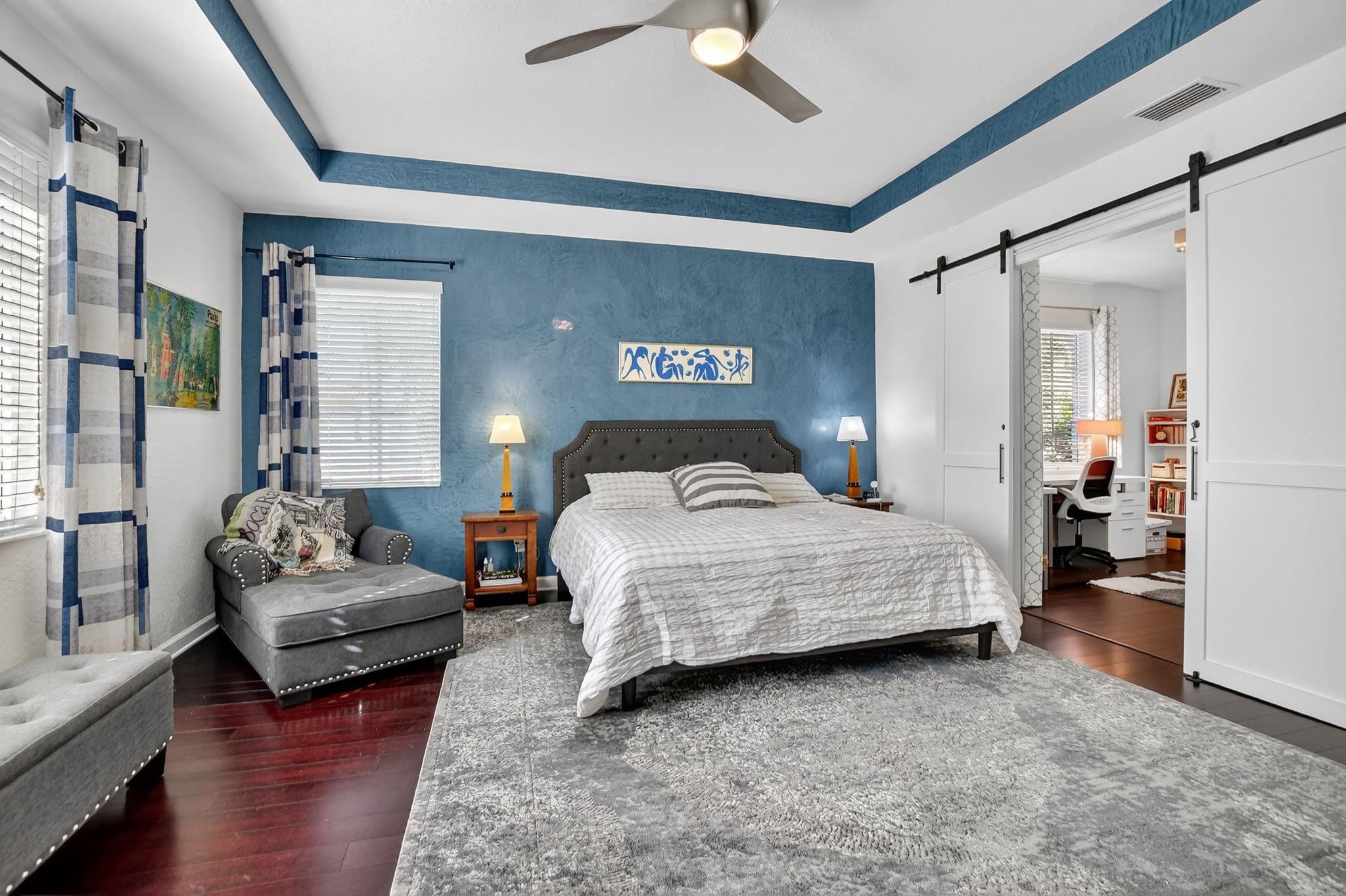 Light and bright primar bedroom wing on 2nd floor.