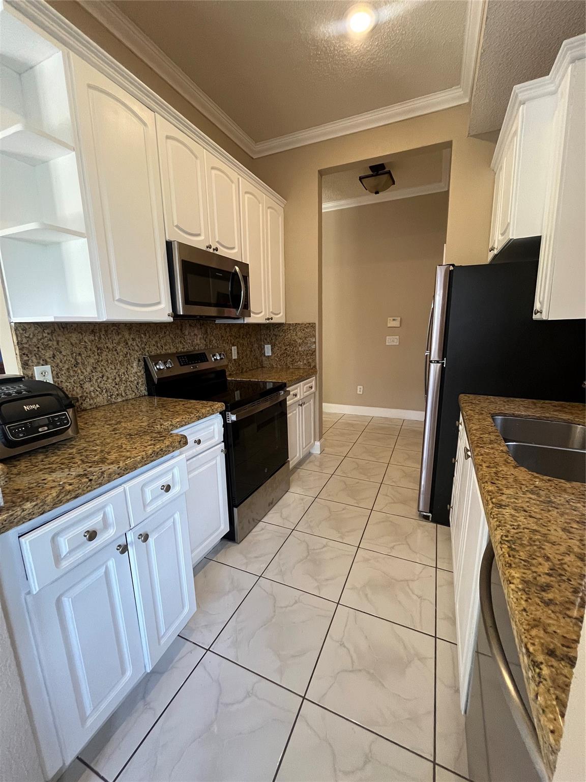 Photo for 8620 SW 12 Street, Pembroke Pines, FL 33025 - Listing #FX-10517624 8620 SW 12 Street, Pembroke Pines, FL 33025