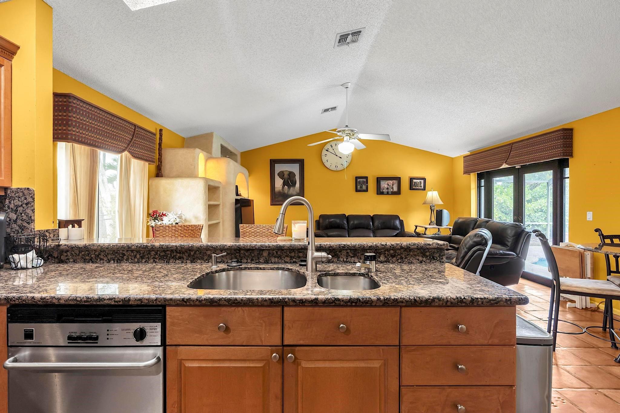 12121 NW 2nd Drive, Coral Springs, FL 33071