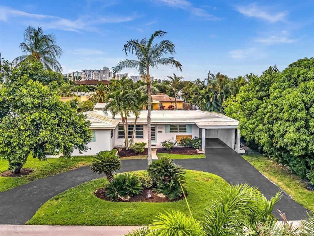 Photo for 226 Algiers Avenue, Lauderdale By The Sea, FL 33308 - listing #FX-10534467 226 Algiers Avenue, Lauderdale By The Sea, FL 33308