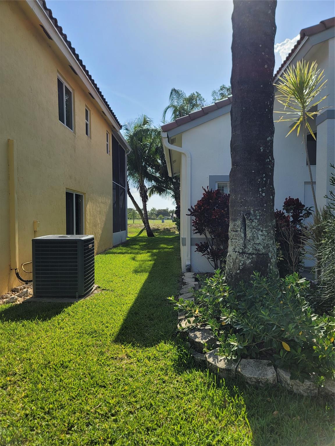 Photo for 8117 Pelican Harbour Drive, Lake Worth, FL 33467 - Listing #FX-10493326 8117 Pelican Harbour Drive, Lake Worth, FL 33467