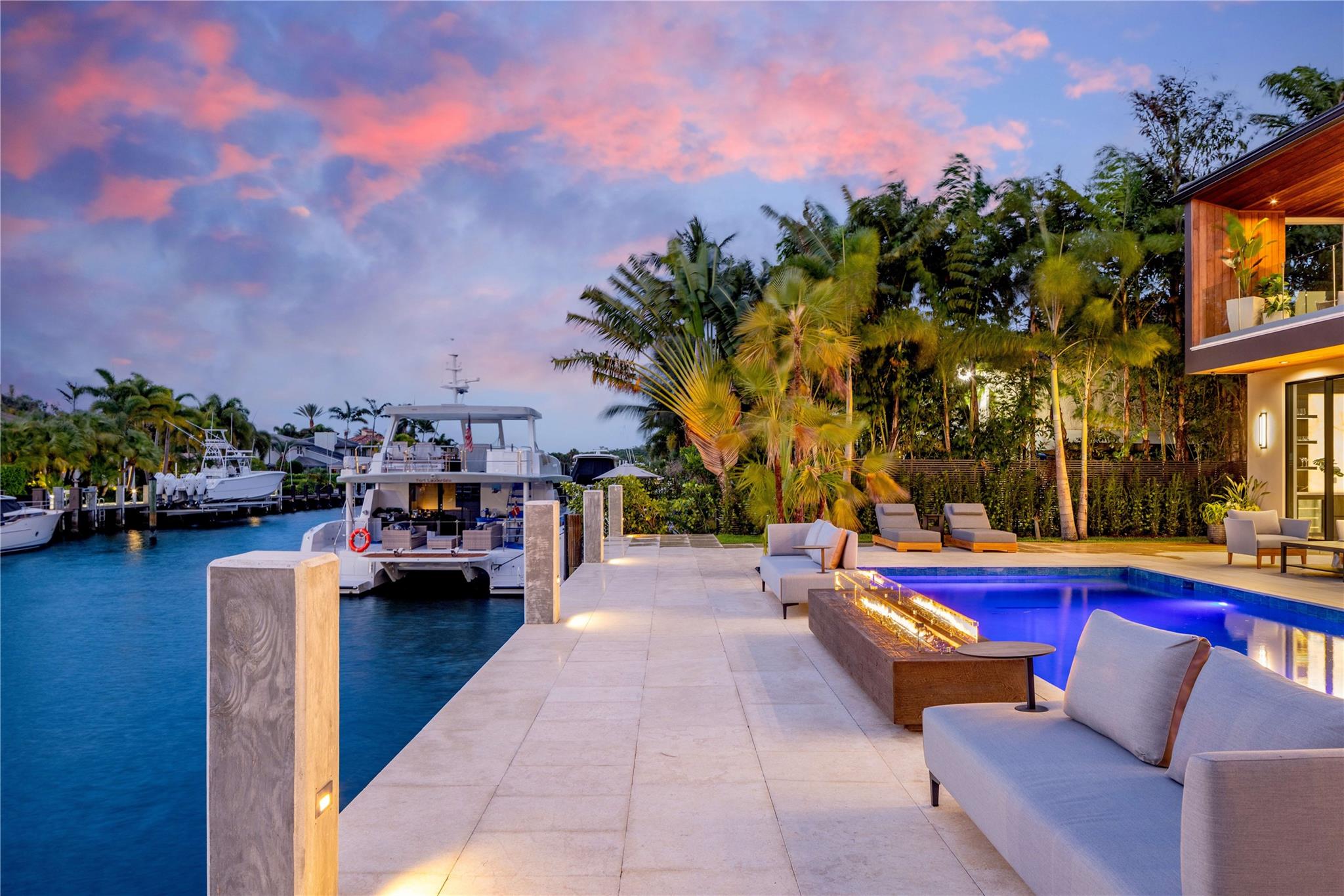 2733 NE 16th Street, Fort Lauderdale, FL 33304