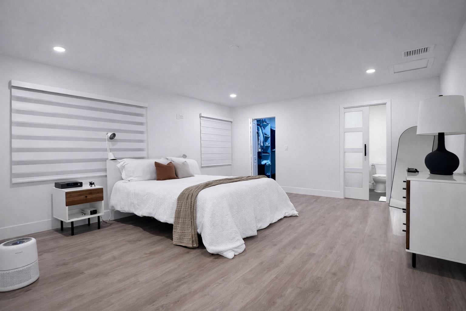 16125 SW 98th Court, Miami, FL 33157